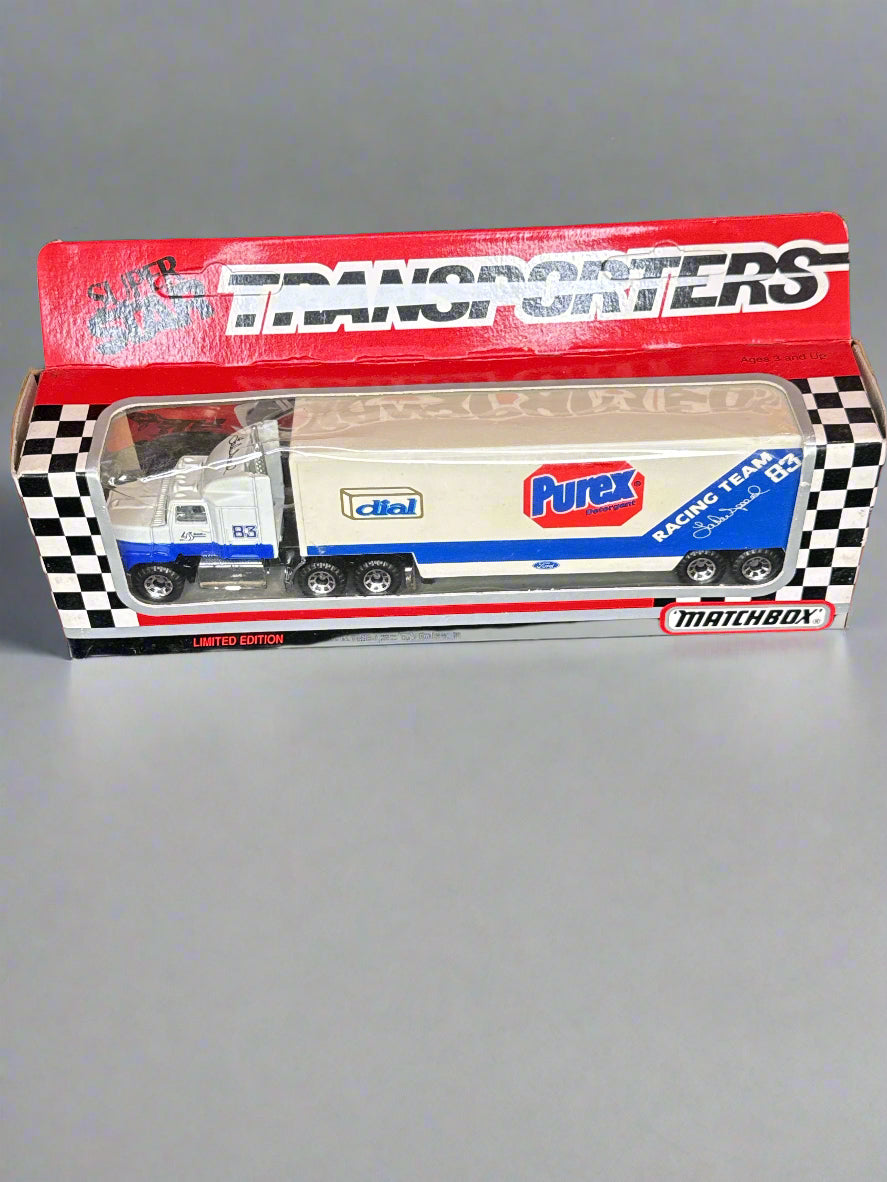 1993 Matchbox Superstars Lake Speed #83 Pure Racing 1/87 scale Transporter NIB