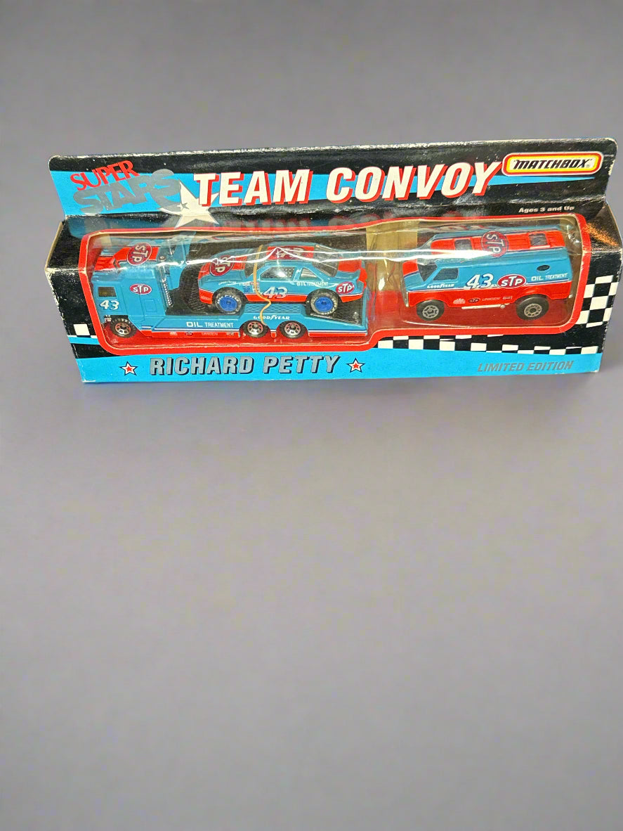 1992 Matchbox Super Stars #43 STP Richard Petty Team Convoy NIB