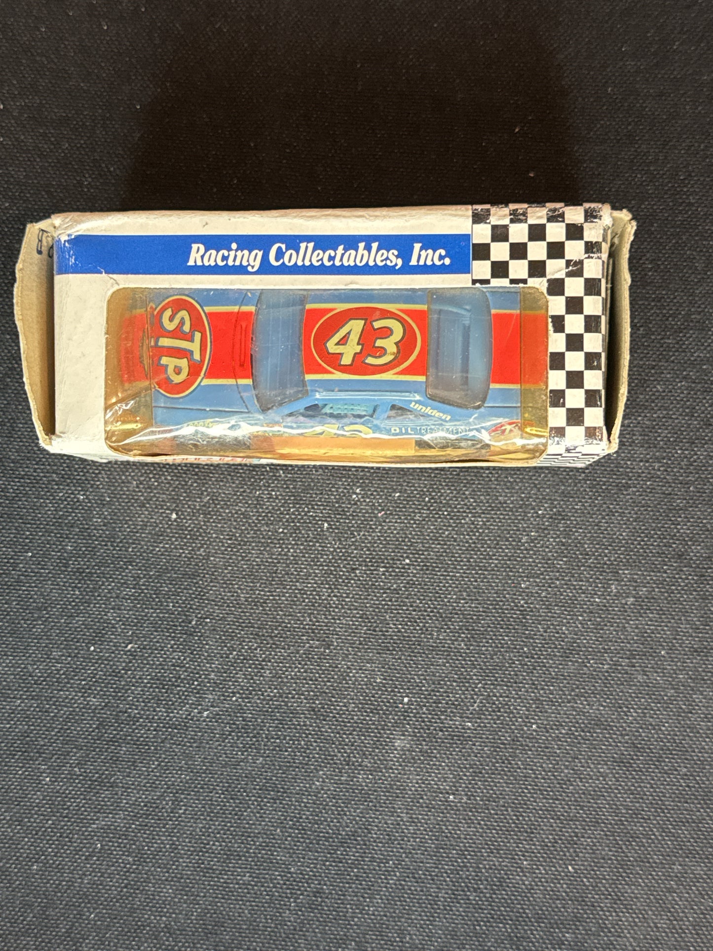 Revell Racing Collectables, Inc. NASCAR #43 Richard Petty STP Pontiac 1:64 Scale NIB