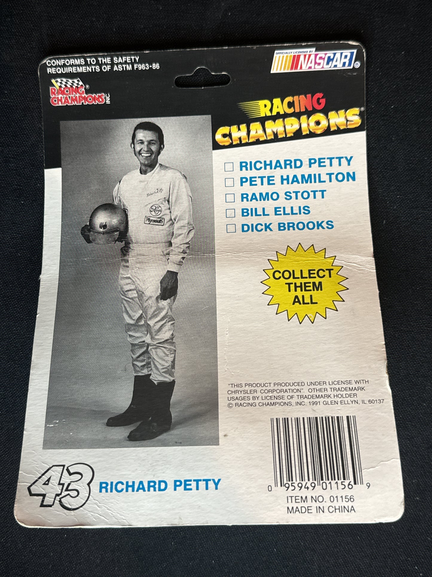 Racing Champions NASCAR Dick Brooks #32 1969 NASCAR Rookie of the Year 1:64 Diecast