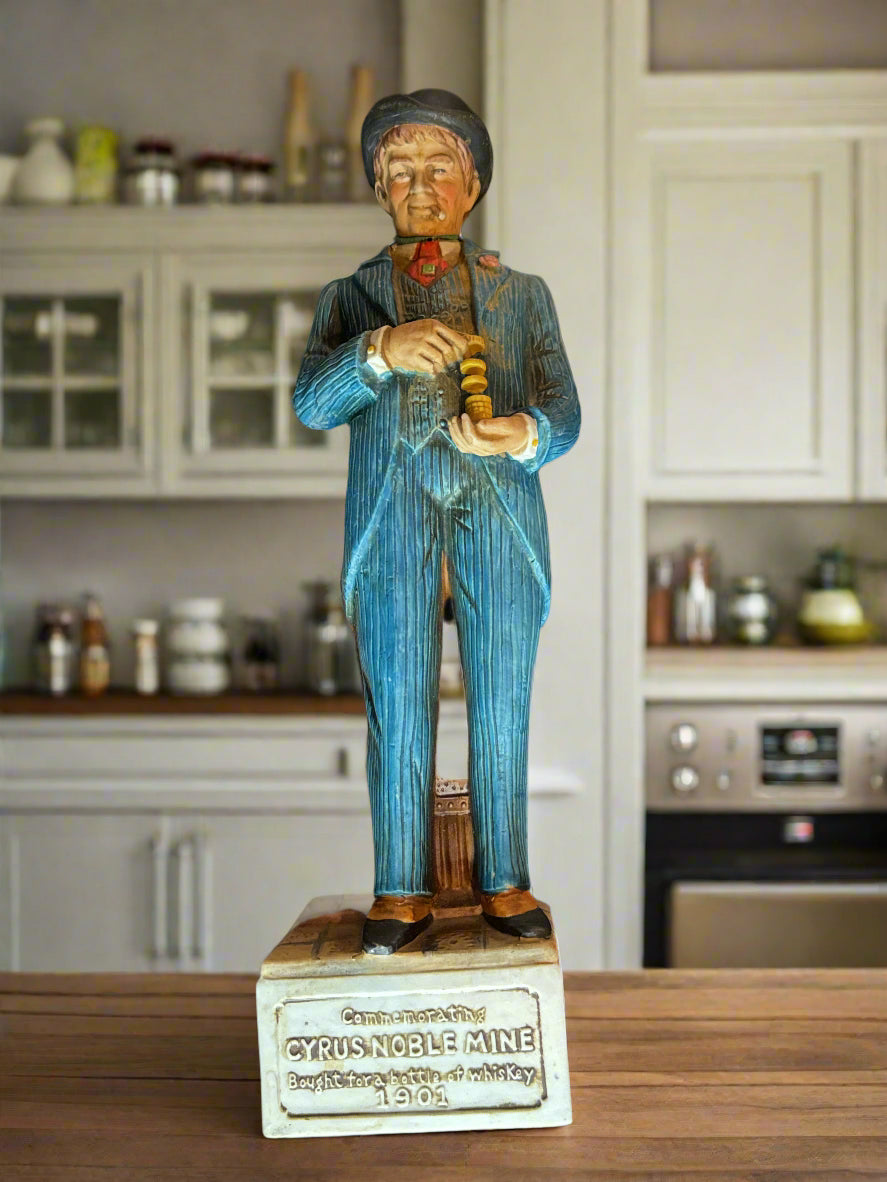 1974 Cyrus Noble Decanter The Gambler 5th in Series EMPTY