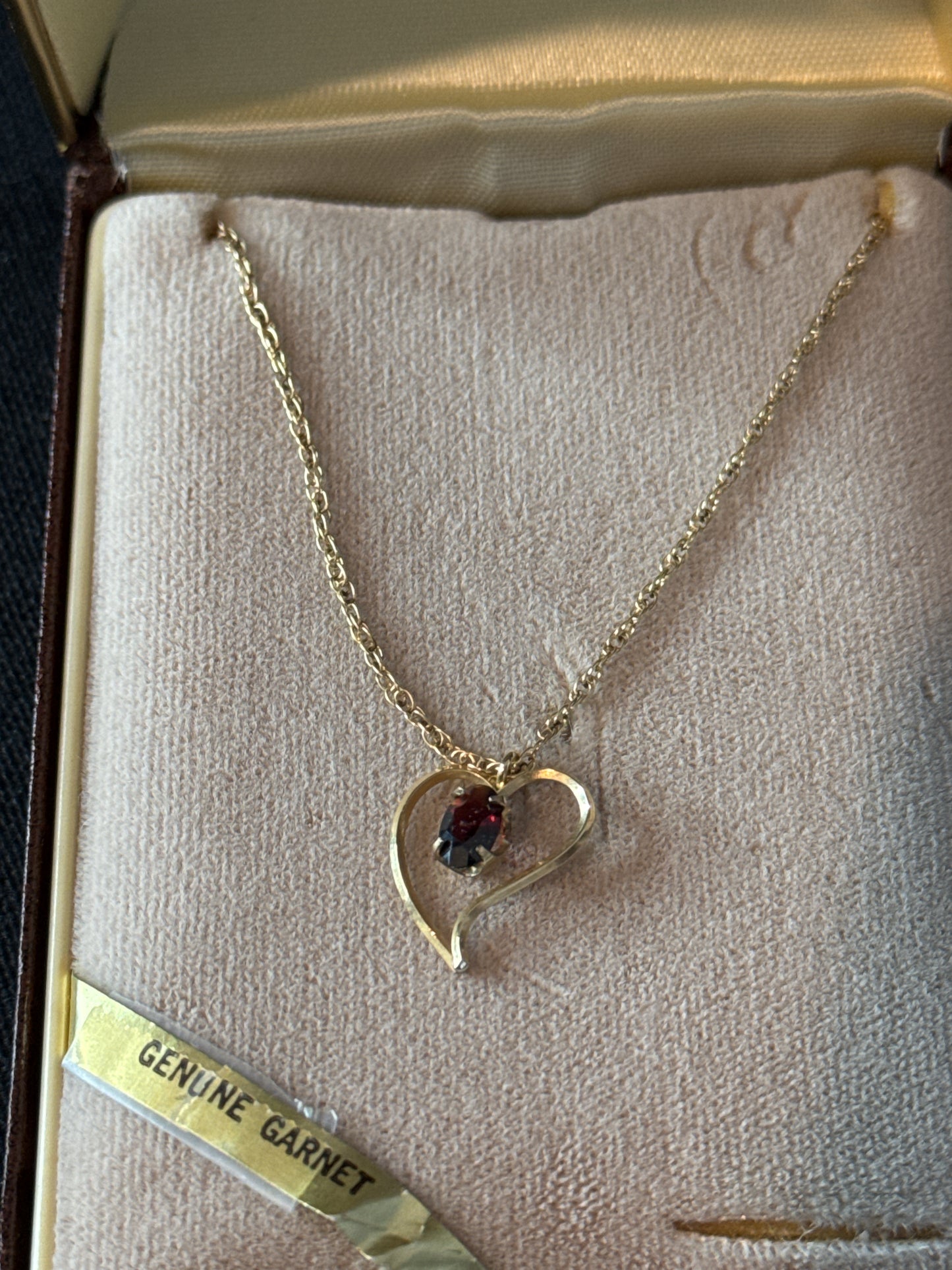 Vintage Krementz Garnet Pendent W/ Gold Chain In Case