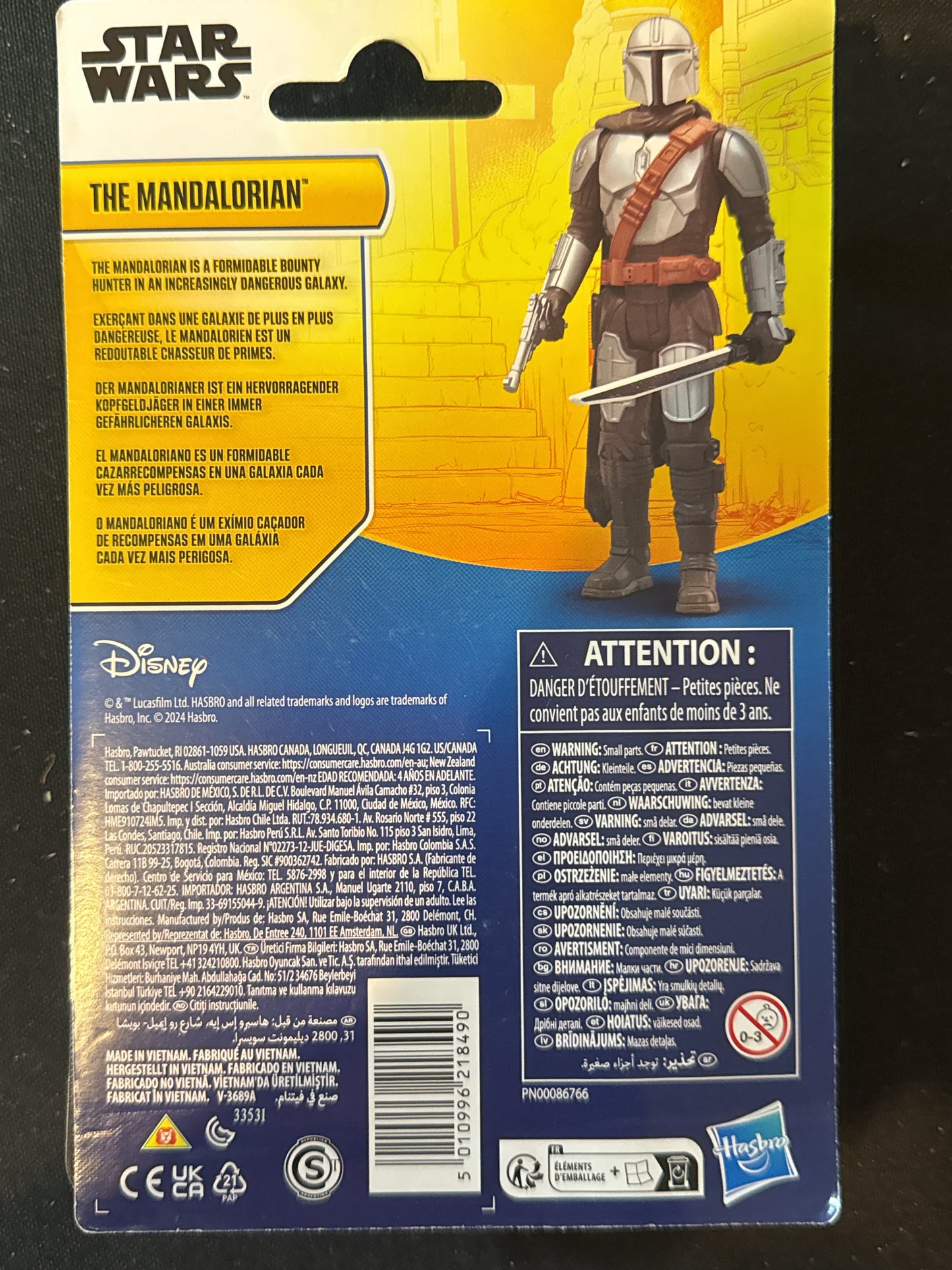 Disney Star Wars The Mandalorian Action Figure Approx 4" Tall New in Box w/ Accessories