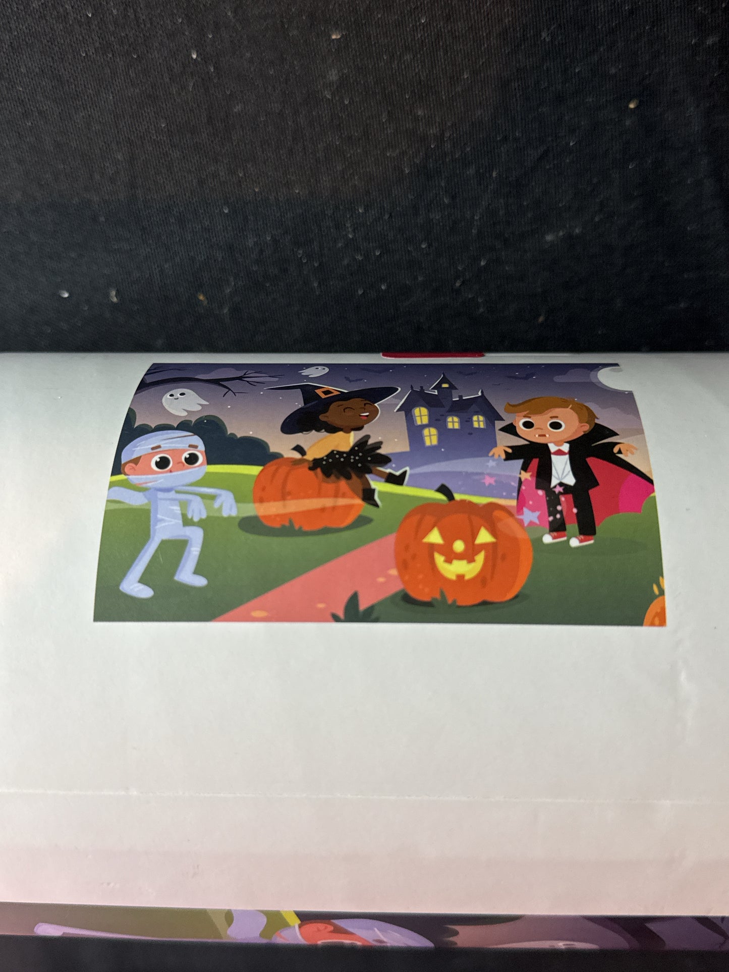 100 Piece Puzzle Haunted House Halloween Size 22" x 15" New in Canister Sealed