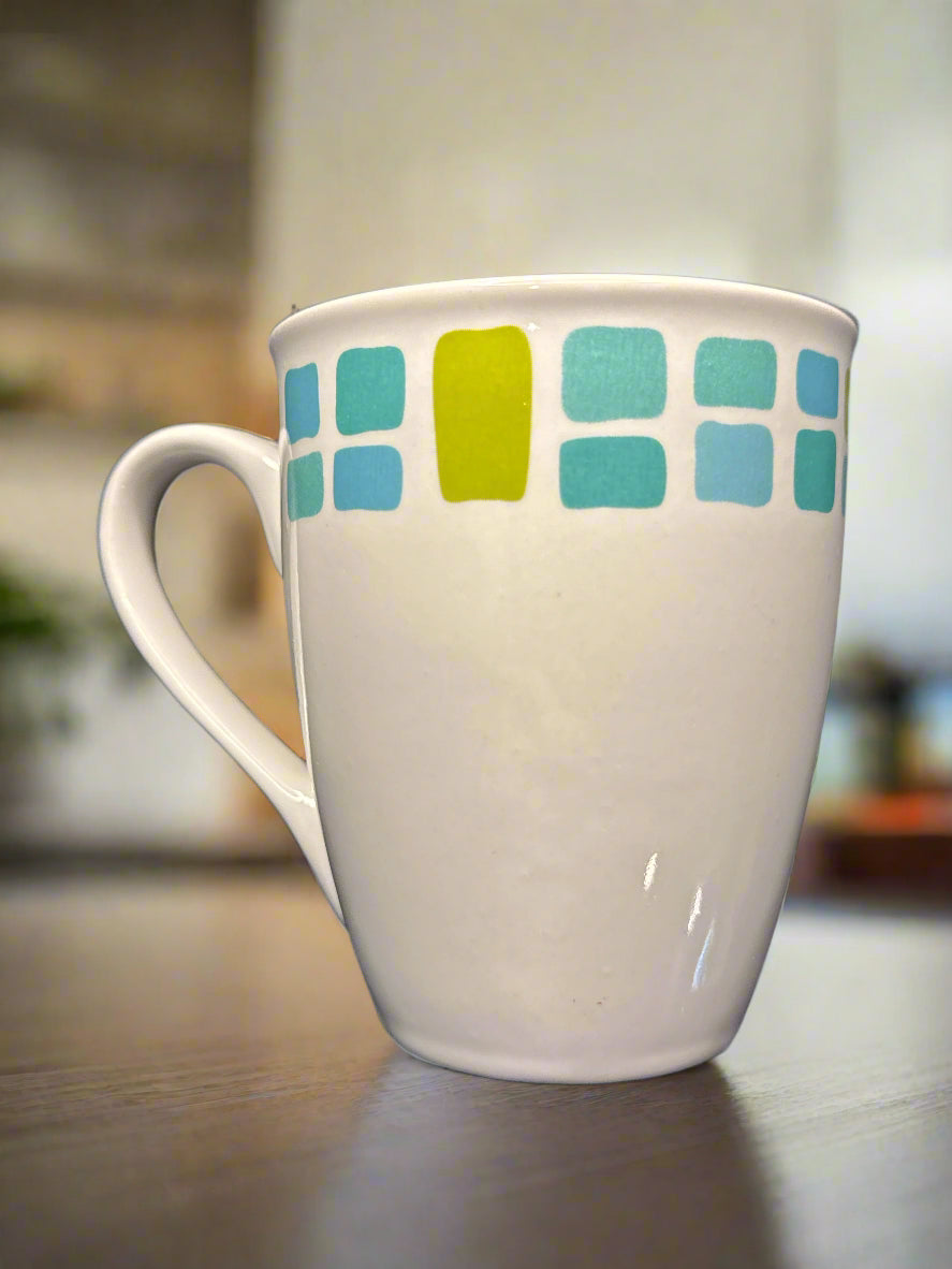 Vintage New Old Stock Royal Norfolk 12oz Coffee Mug Cup Green Blue