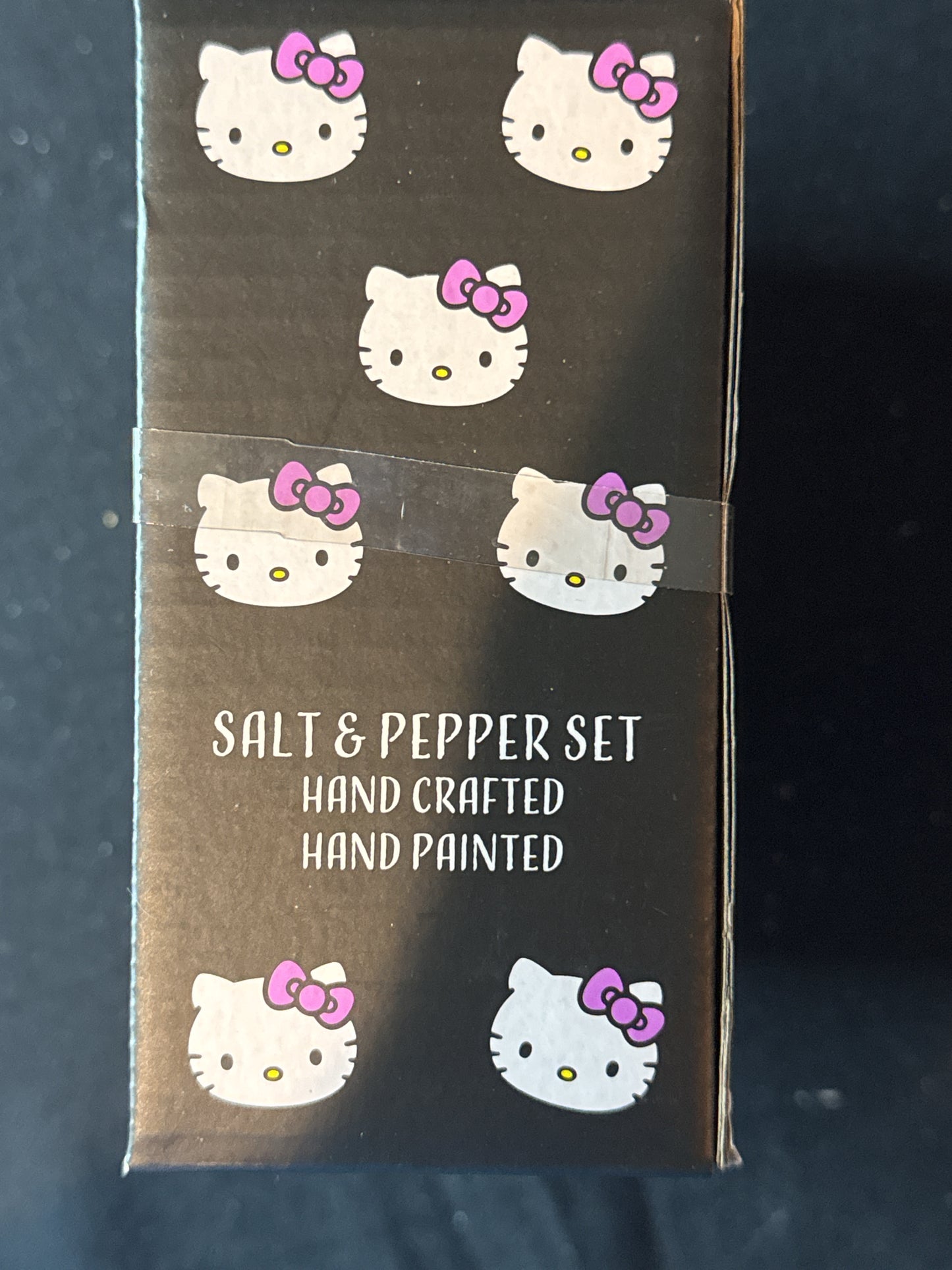 SanRio Hello Kitty & Friends Halloween Costume Pumpkin Salt & Pepper Shakers New in Box