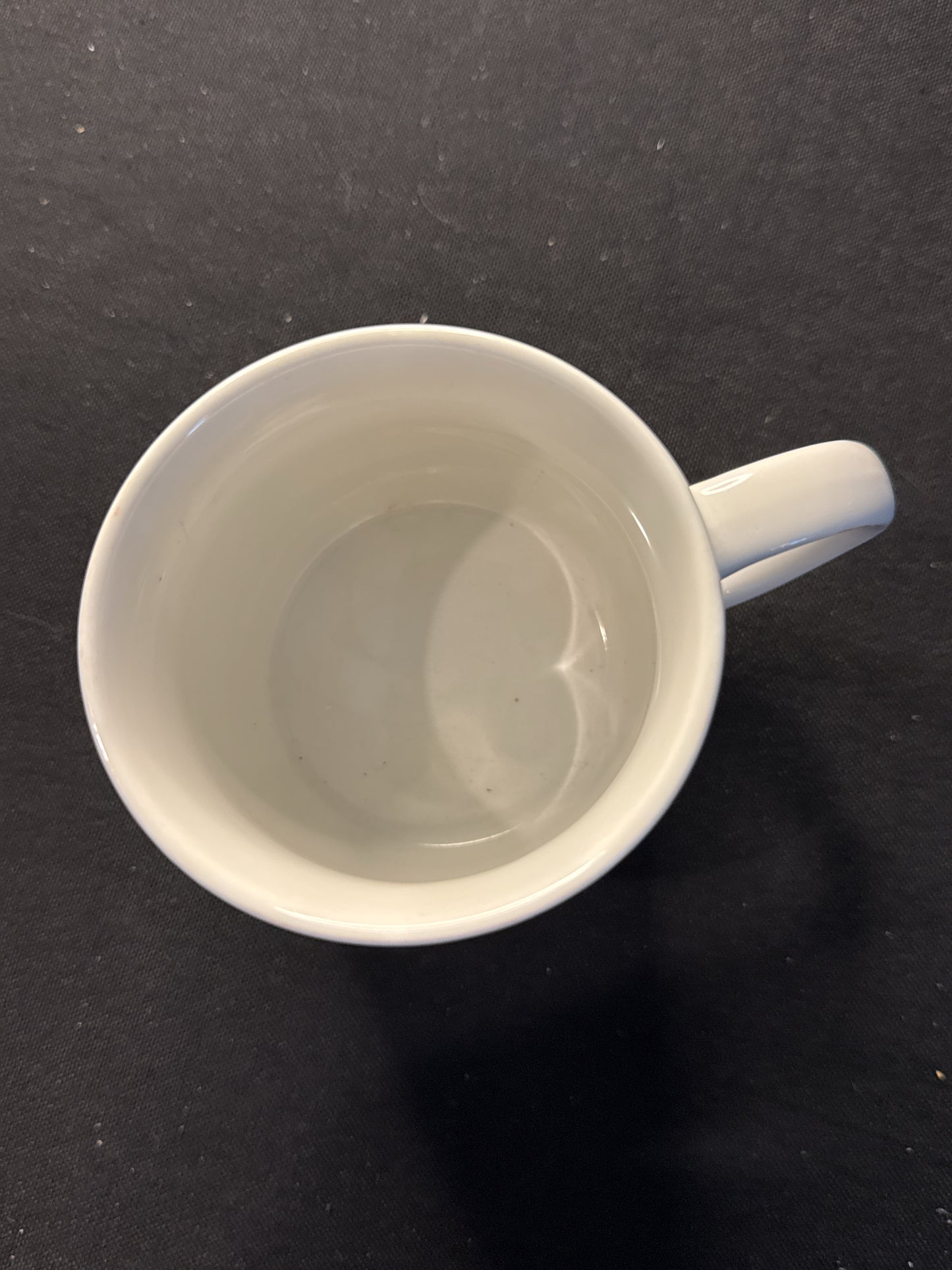 Vintage Festive Winter Scene Ceramic Coffee Mug Cup 12oz 3.75" Tall