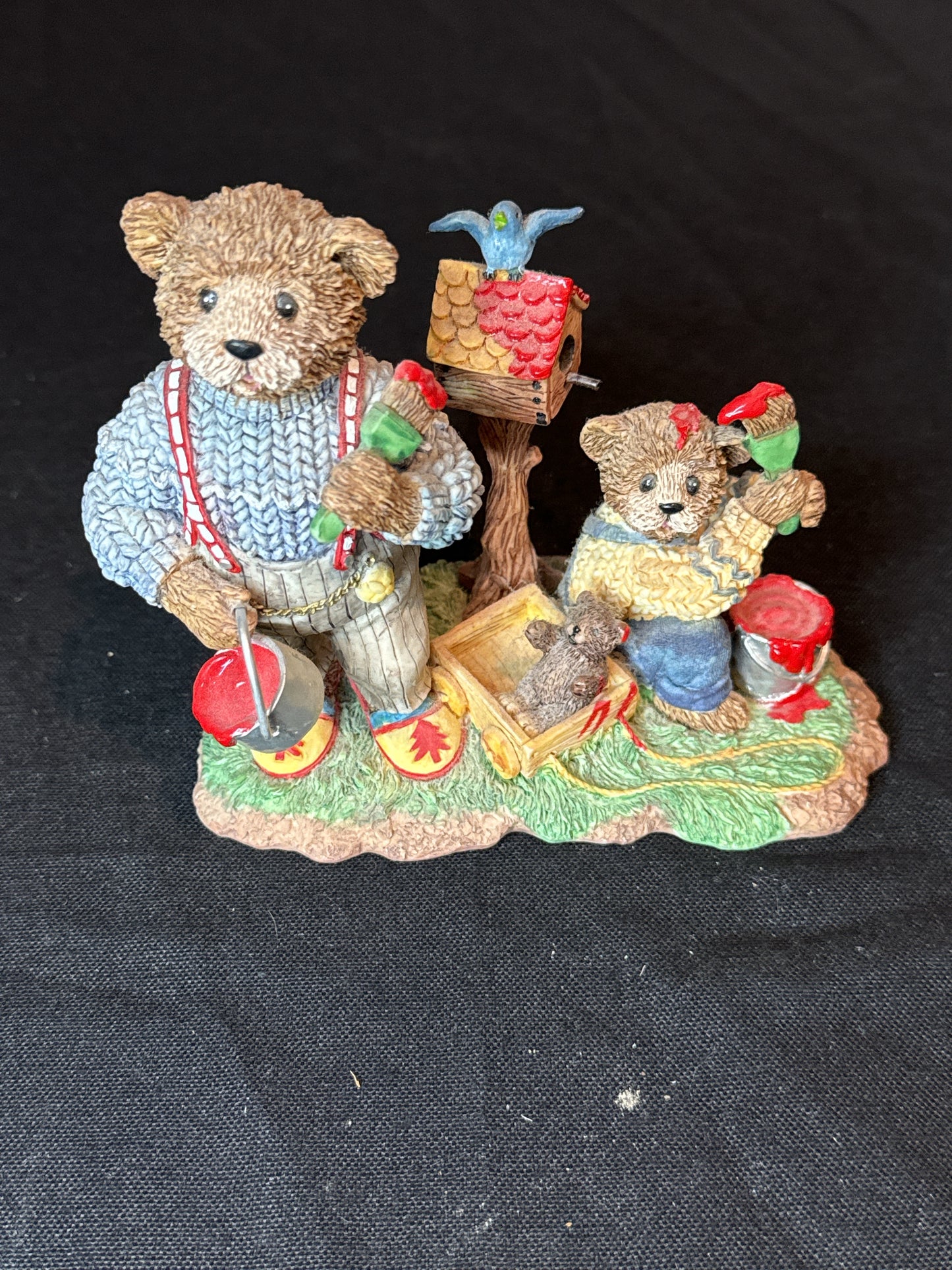 Fitz & Floyd Honeybourne Hollow Figurine Building Memories Bears Red Paint Bird 27/107
