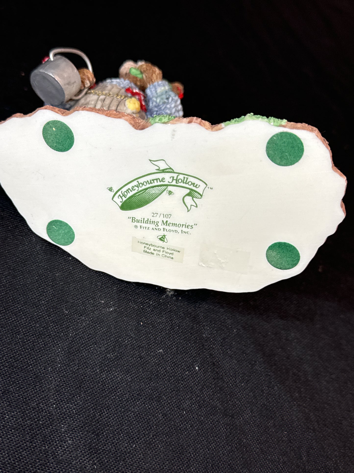 Fitz & Floyd Honeybourne Hollow Figurine Building Memories Bears Red Paint Bird 27/107