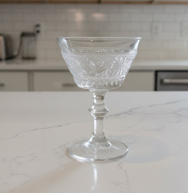Duncan Miller Sandwich #41 Stem Clear Tall Champagne Sherbert Glass (Glows Green)