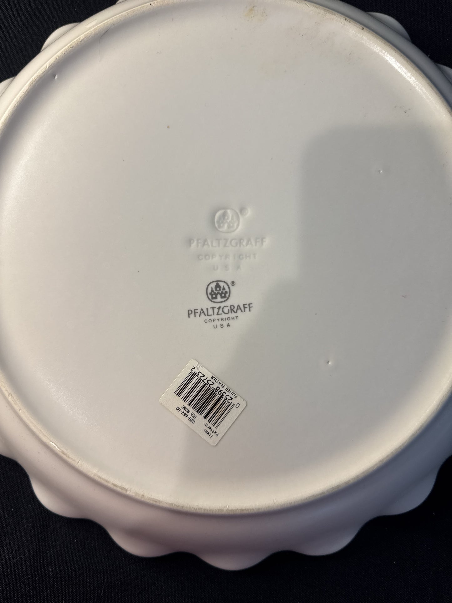 Pfaltzgraff Tea Rose Large Round 12.5" Fluted Serving Platter Vintage