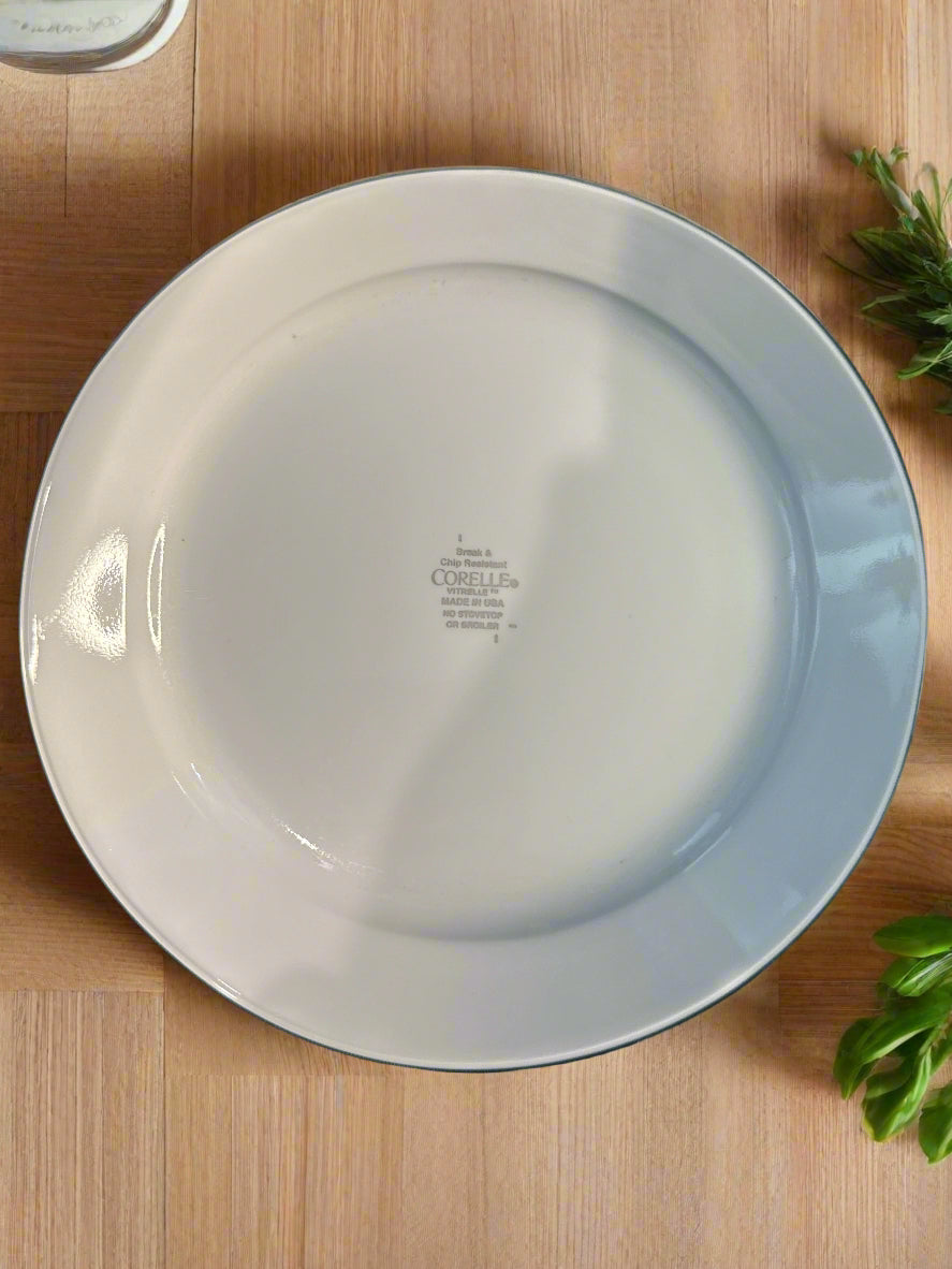 Corelle Pewter Pattern Luncheon Plates Set of 4 8.5" Wide