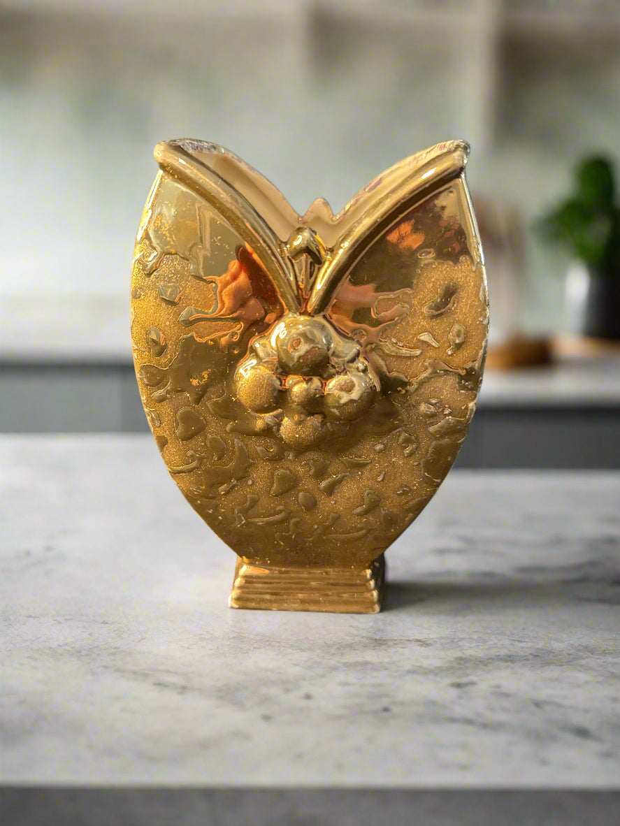 Vintage Weeping Gold Pattern Savoy 24 Karat gold Vase