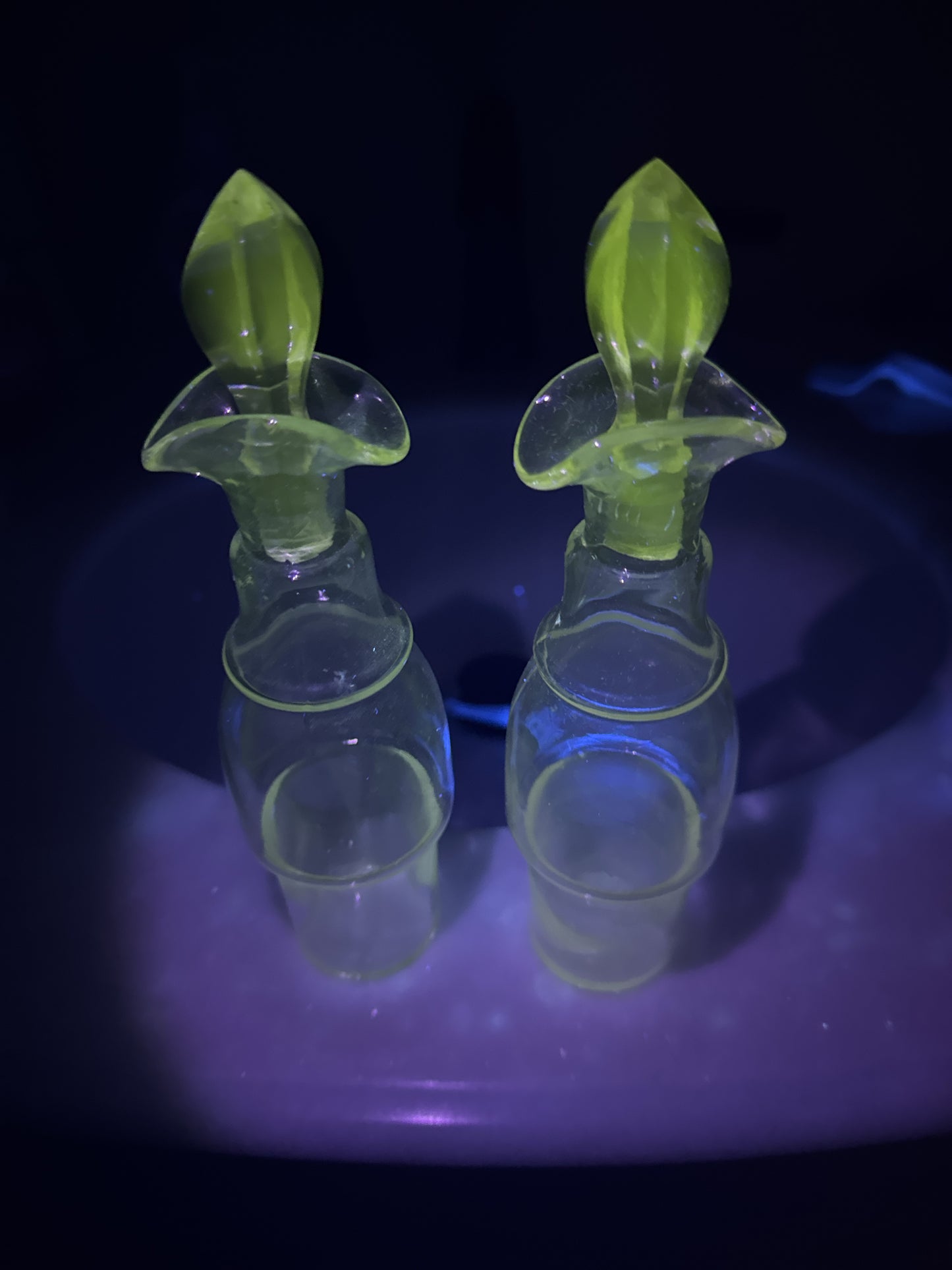 Silver Etched Cut Glass Caster Cruet Beautiful Set Glows Under Black Light 18" Tall