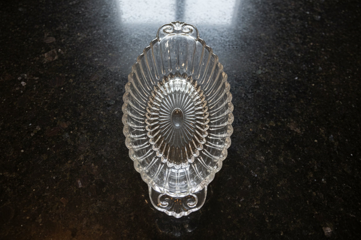 1950 EAPG Oval 8.5" Tear Drop Serving Dish Relish Dish