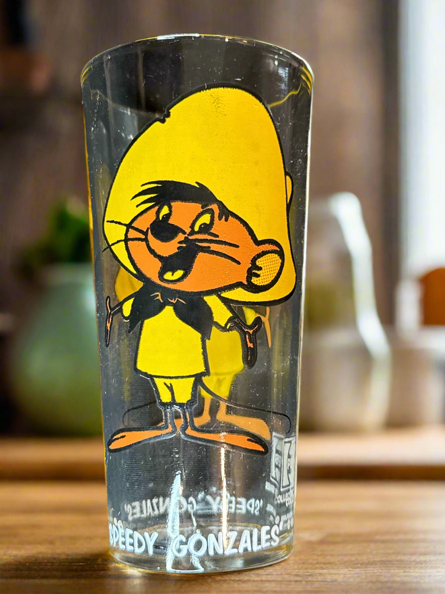 1973 Vintage Pepsi Collector Series Warner Bros. Speedy Gonzales Glass 6.25" Tall