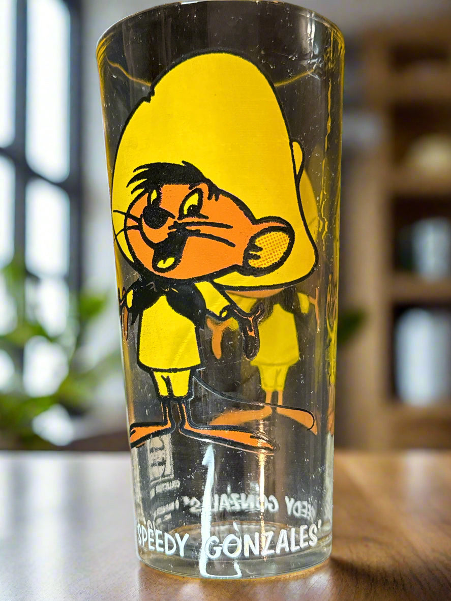 1973 Vintage Pepsi Collector Series Warner Bros. Speedy Gonzales Glass 6.25" Tall