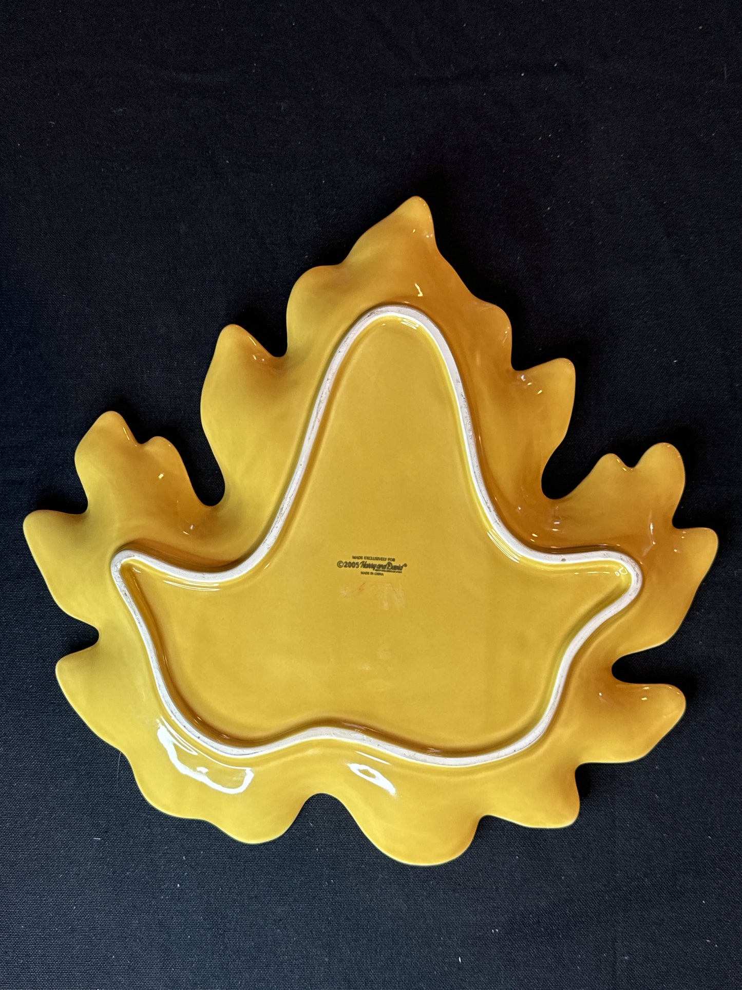 Harry & David Golden Yellow Ceramic Maple Leaf Plate 11.75"