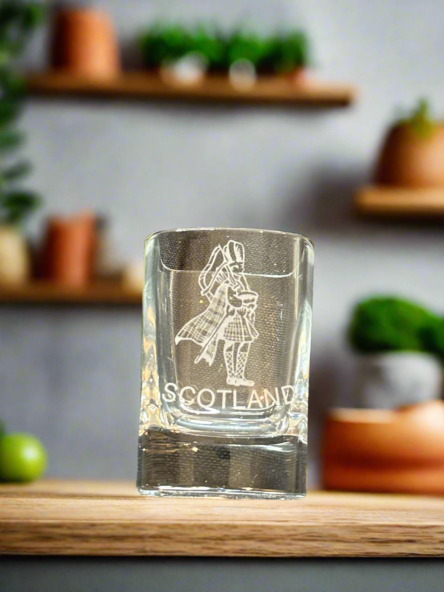 4 Burns Crystal The Dram Glass Edinburgh Castle & Scotland Square Shot Glasses 2.5" Tall