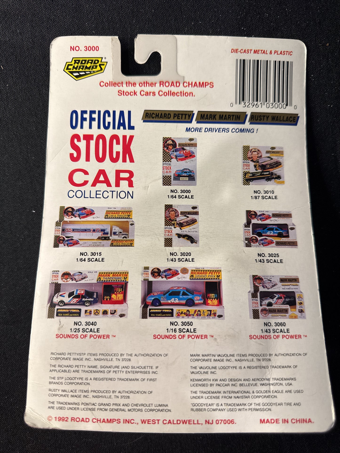 Road Champs Mark Martin Valvoline #6 NASCAR 1992 1/64 Scale Diecast No. 3000 NIB