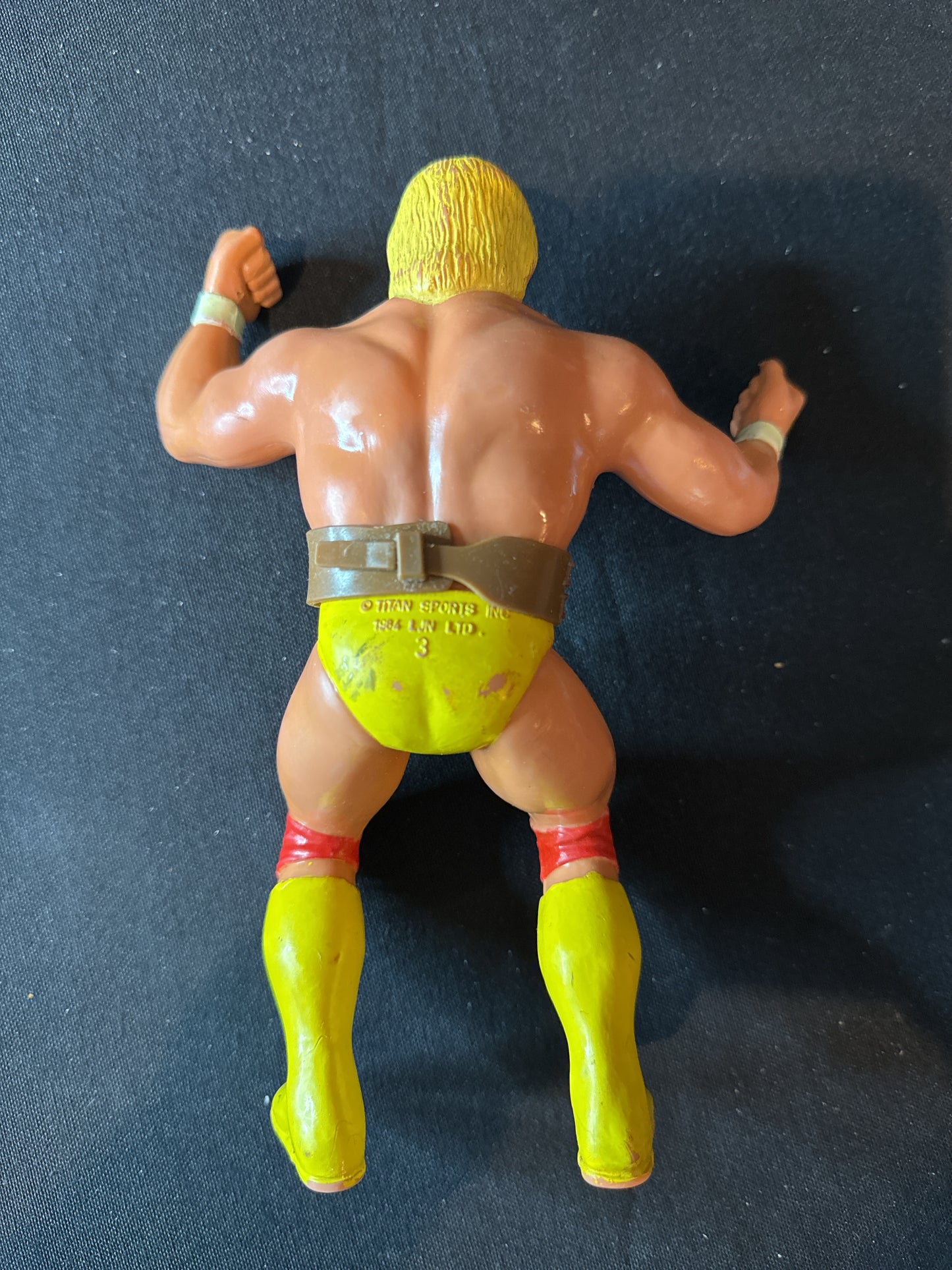 Vintage Hulk Hogan WWF/WWE Rubber LJN Wrestling Figure 1984 Original w/ Belt 8" Tall J