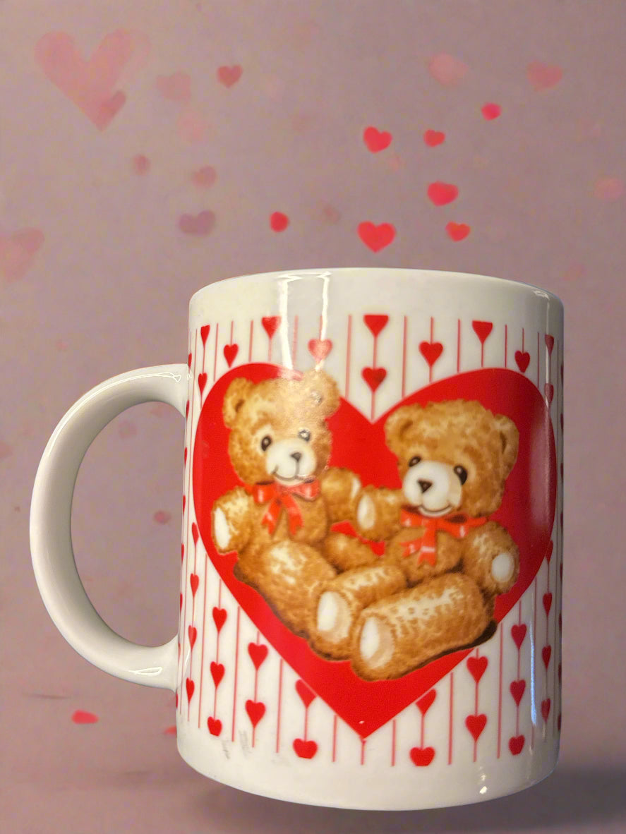 White Ceramic w/Teddy Bear Red Heart 10oz Coffee Mug Cup Valentines Day 3 5/8" Tall