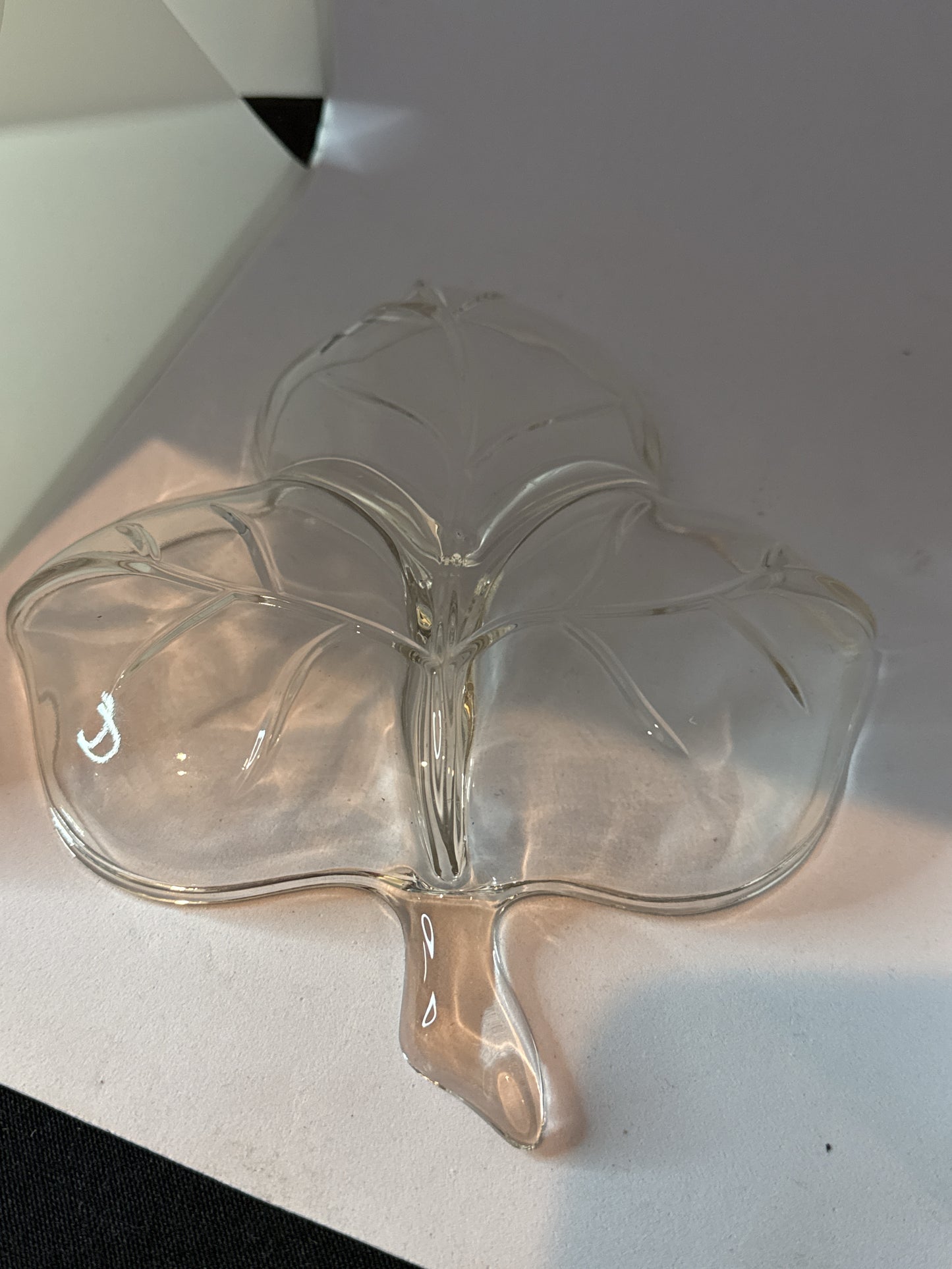 Vintage 3 Leaf Pattern Shape Divided Candy Nut Dish Pressed Glass 7" x 6"