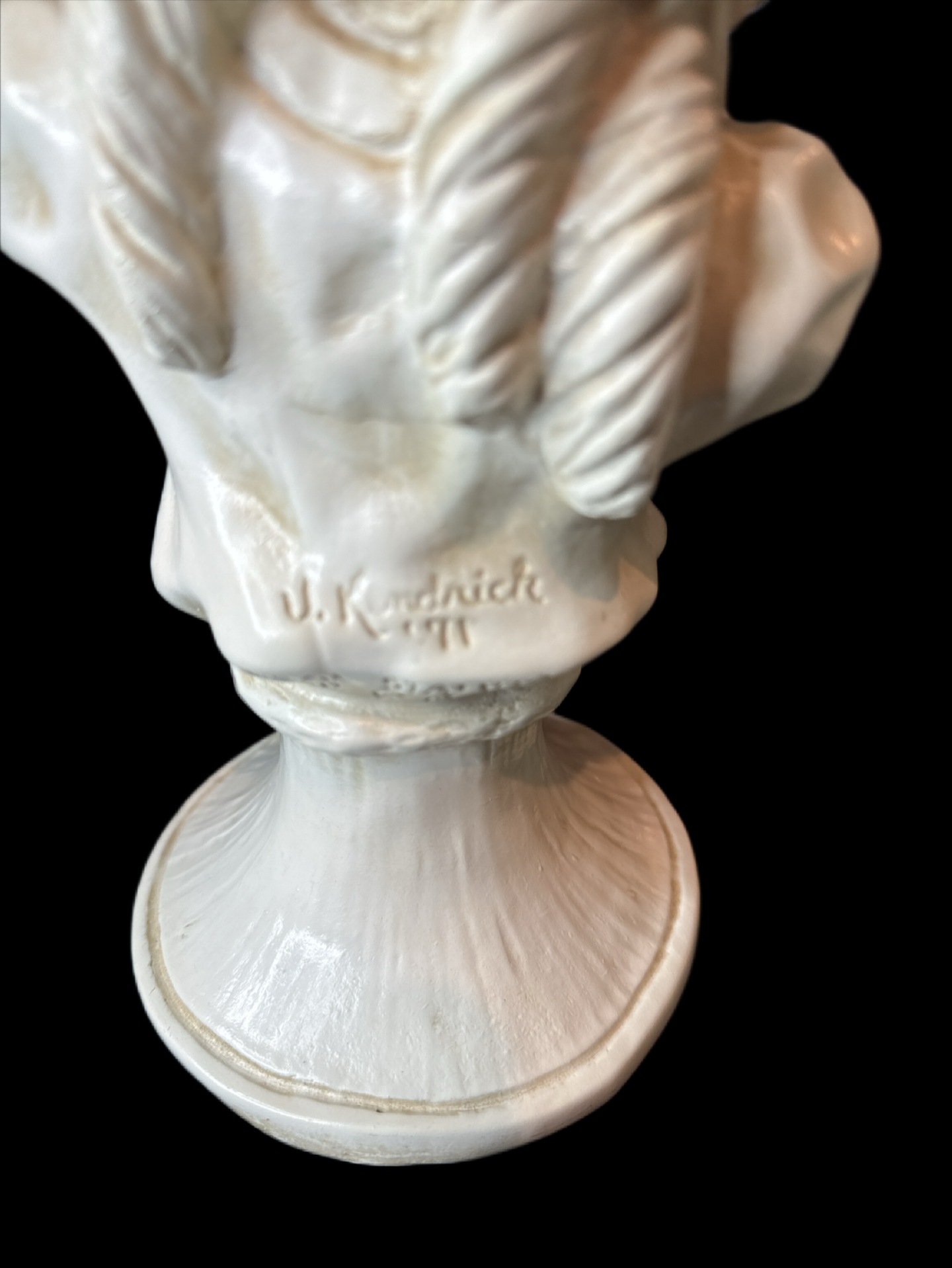 Vintage 1971 Universal Statuary Chicago Busts of Boy and Girl Music J. Kendrick Signed