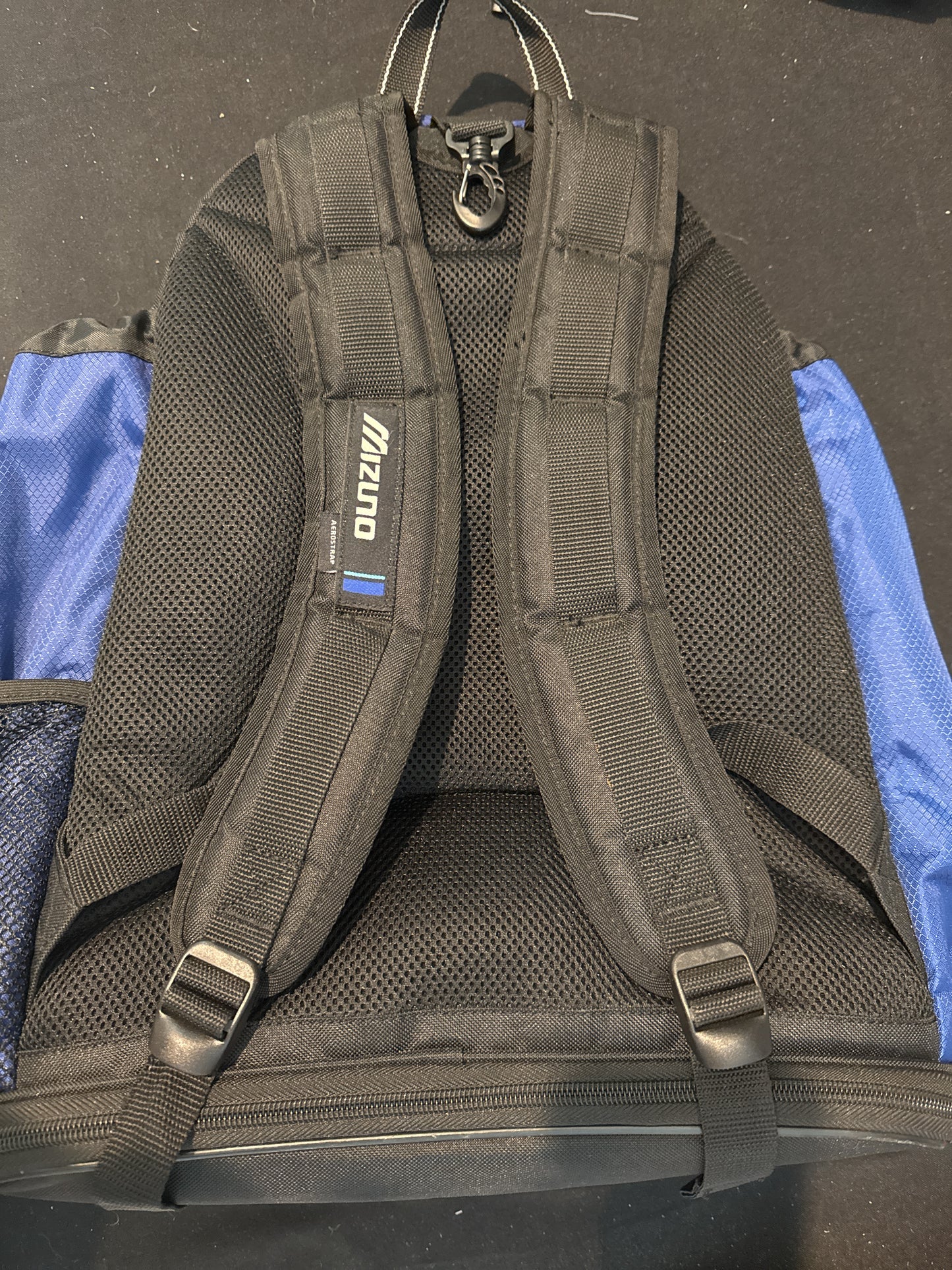 Mizuno Organizer Bat Pack Backpack 2 Bat Sleeves w/ Adjustable Straps Embroidered