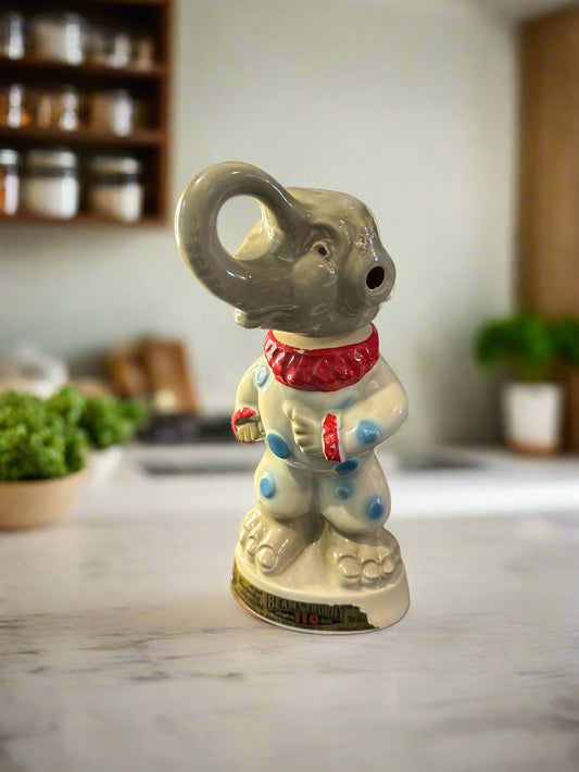 Vintage 1968 Jim Beam's Trophy Kentucky Bourbon Whiskey Decanter Circus Elephant