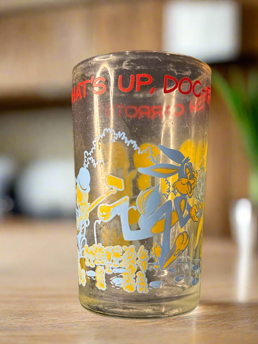 Vintage Warner Bros. Looney Tunes 1974 Bugs Bunny "What's Up, Doc-Fresh Carrots" Glass