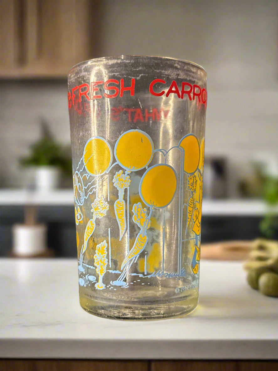 Vintage Warner Bros. Looney Tunes 1974 Bugs Bunny "What's Up, Doc-Fresh Carrots" Glass