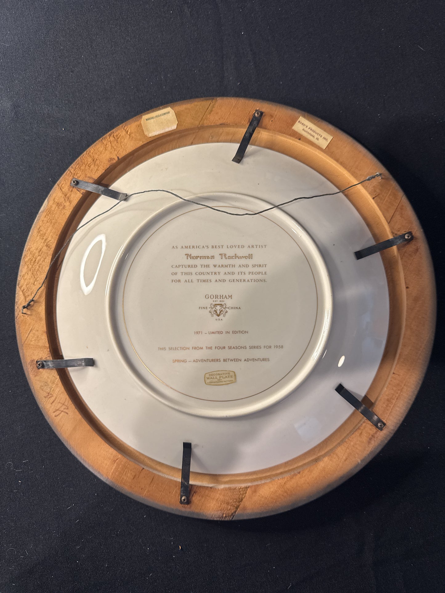 Norman Rockwell Collector's Plates Set of 4 In Plate Protectors 1971 Four Seasons Gotham 10.5"