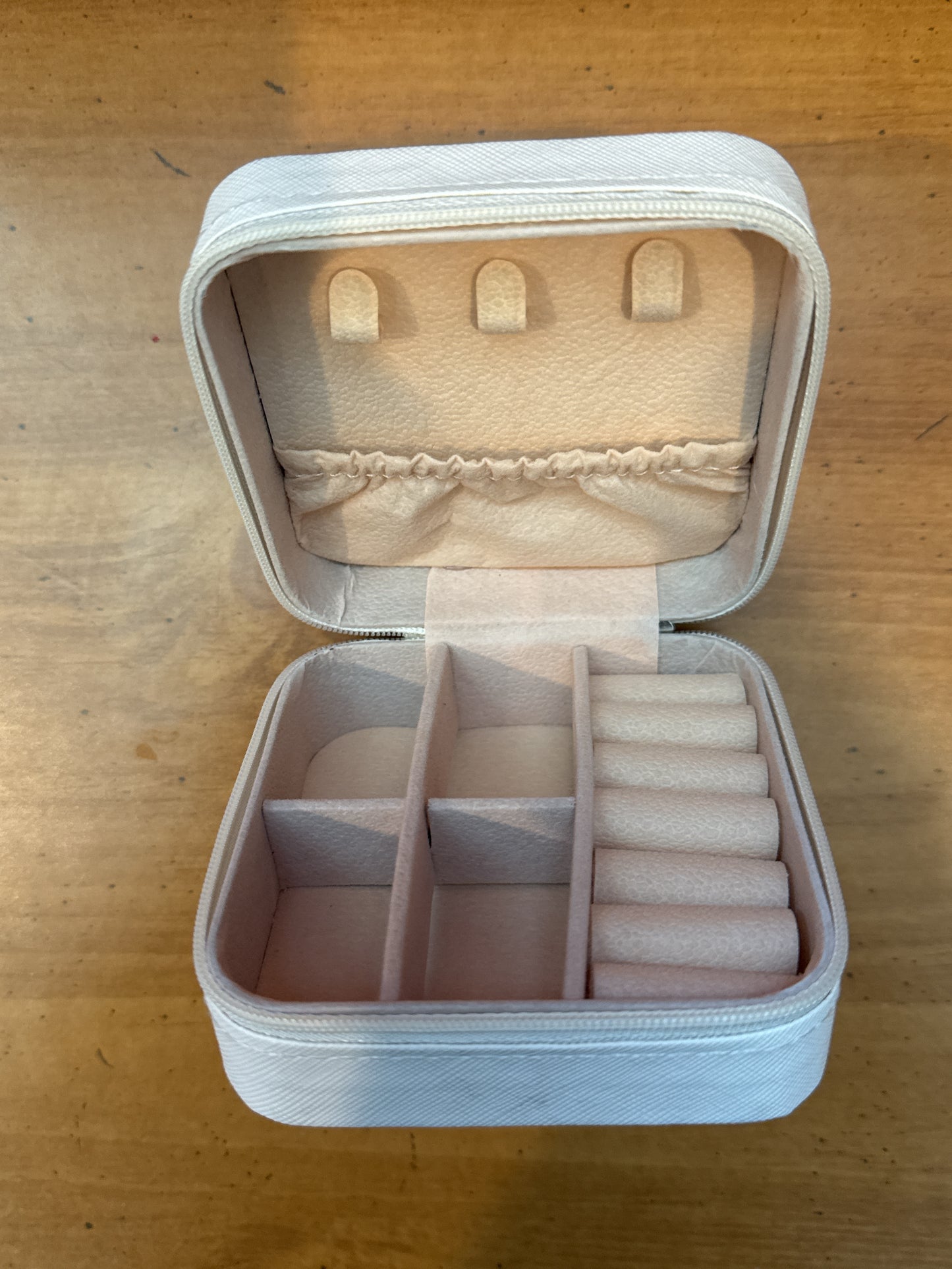 Taylor Swift Small Compact White Jewelry Box Reputation Bad Blood 1989 Swifties New