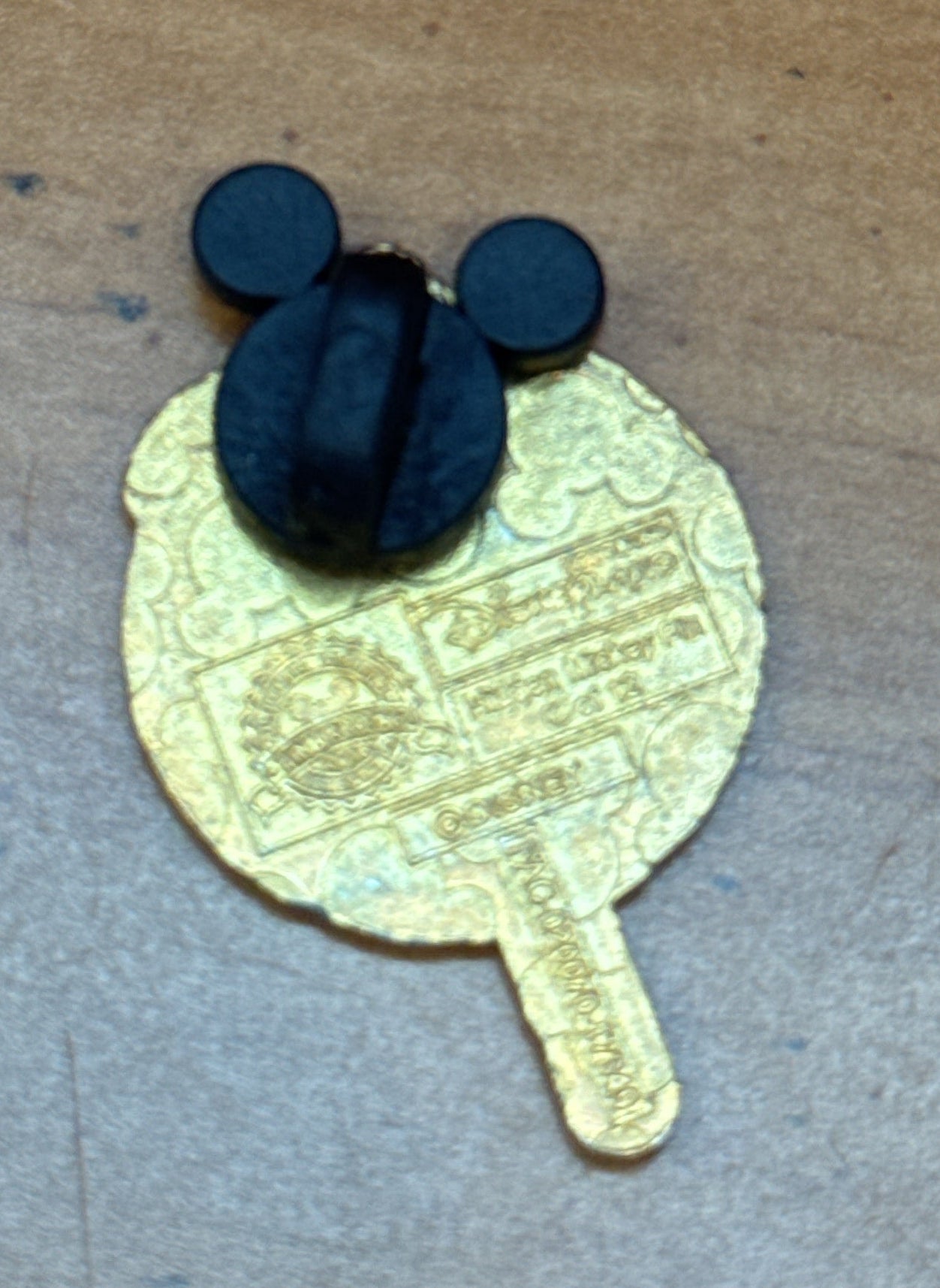 Disney Cheshire Cat Lollipop Alice in Wonderland Meal Enamel Pin 2018 Small