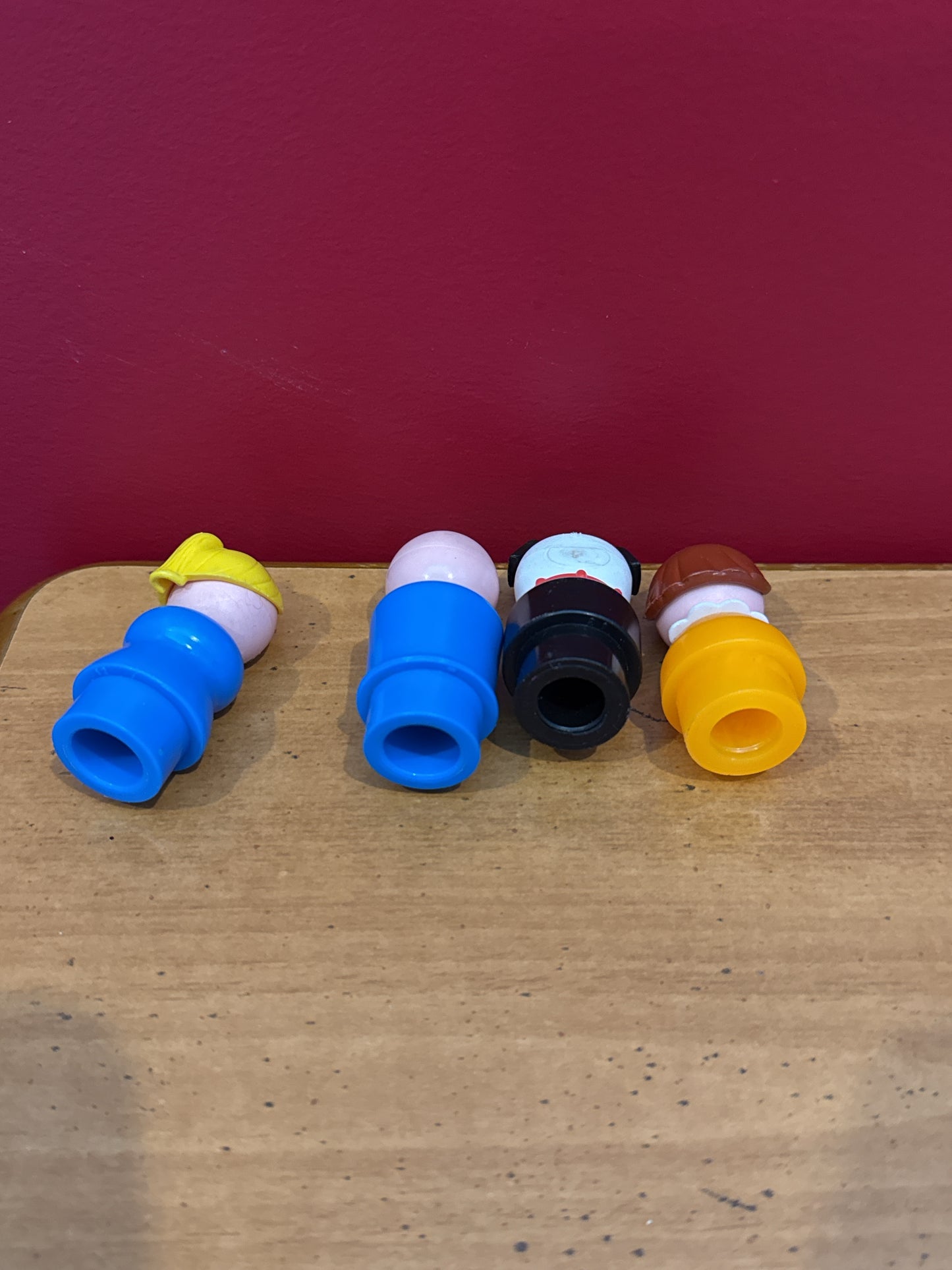 Vintage Fisher Price Little People Set of 4 Figures Mom/Dad/Dog/Child