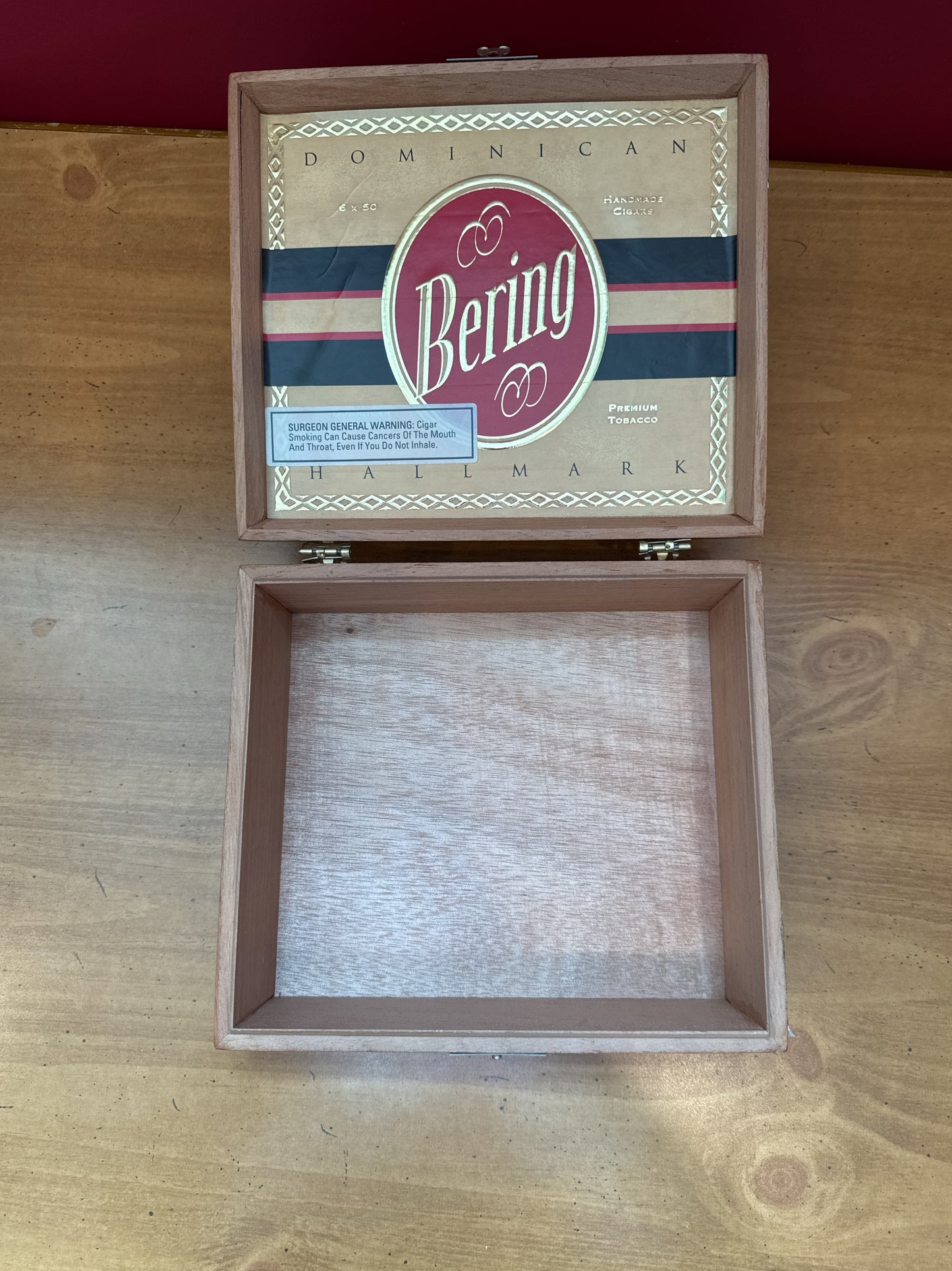 Dominican Republic Hallmark Bering Empty Cigar Box Wood Presidente