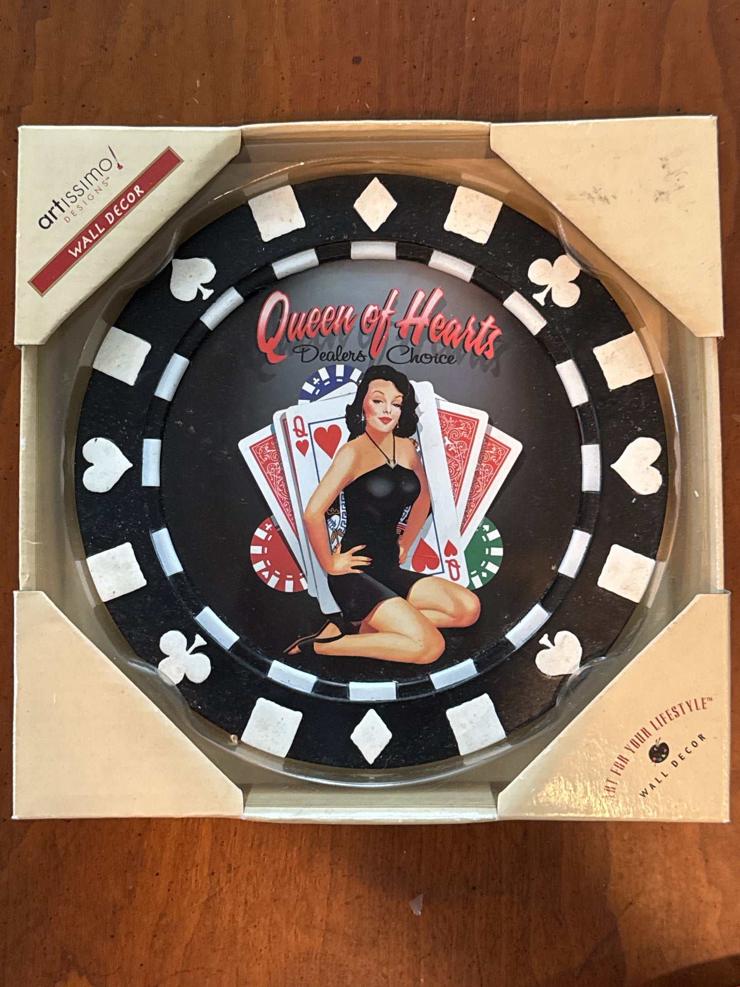 Ralph Burch Casino Queen of Hearts Poker Chip Wall Decor 7" Wide New in Box