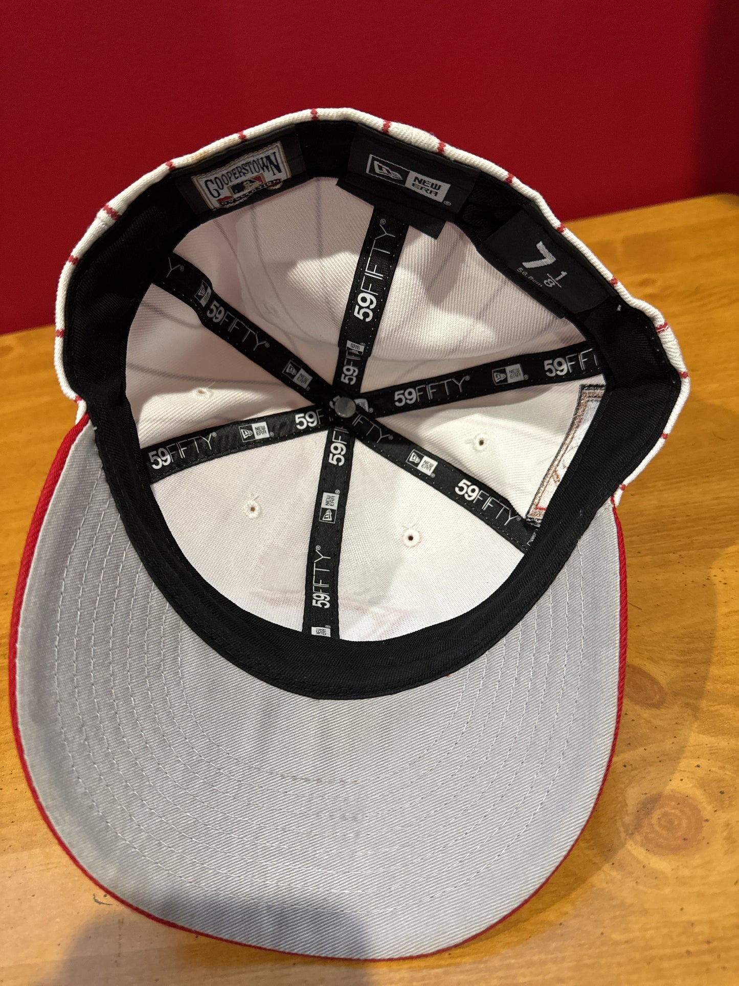 Cincinnati Reds New Era Cream Big League Chew Team 59Fifty Fitted Hat 7 1/8 Adult Cap