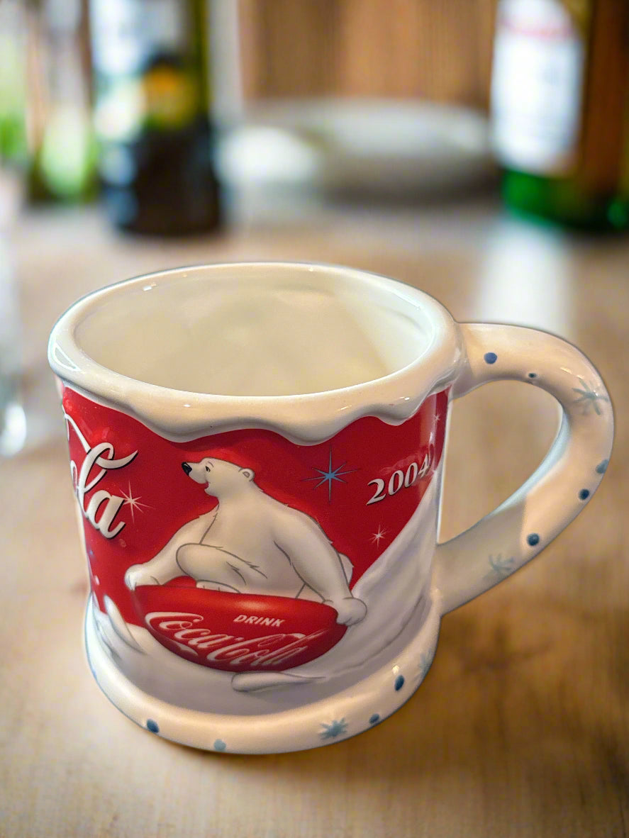 2004 Coca Cola Coke Polar Bear Large Christmas Winter Coffee Mug Cup Houston Harvest