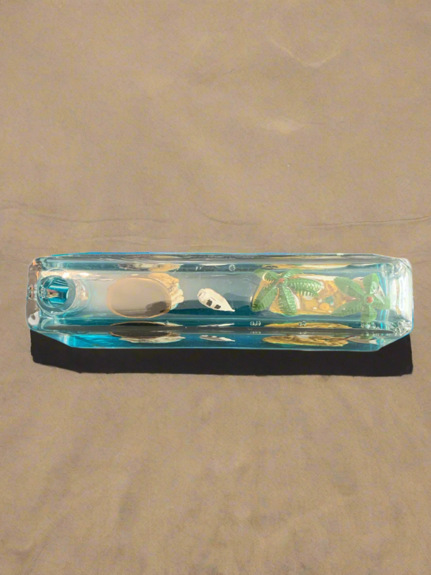 A Gift Corp "Puerto Rico" Liquid Wave Pirate Rectangular Single Pen Holder