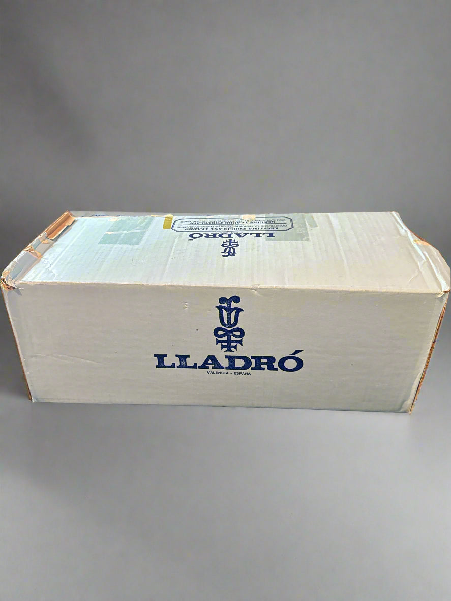 Lladro Box Only for 4893 A Walk With The Dog Figurine With Packing 17.5" Long