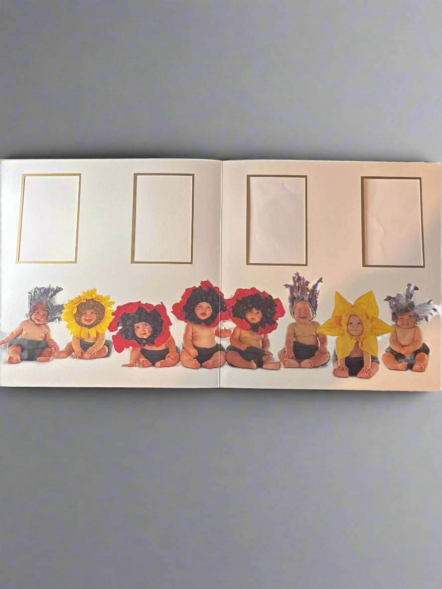 Vintage 1997 Anne Geddes Babies Photograph Album Holds 36 Photos Cute Babies 11.5" Tall