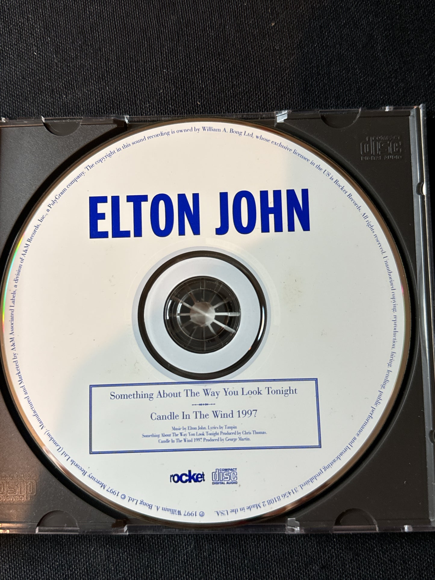 Easy Listening Music 4 CDs Elton John, Kenny G, Celine Dion, Chart Toppers Romantic Hits
