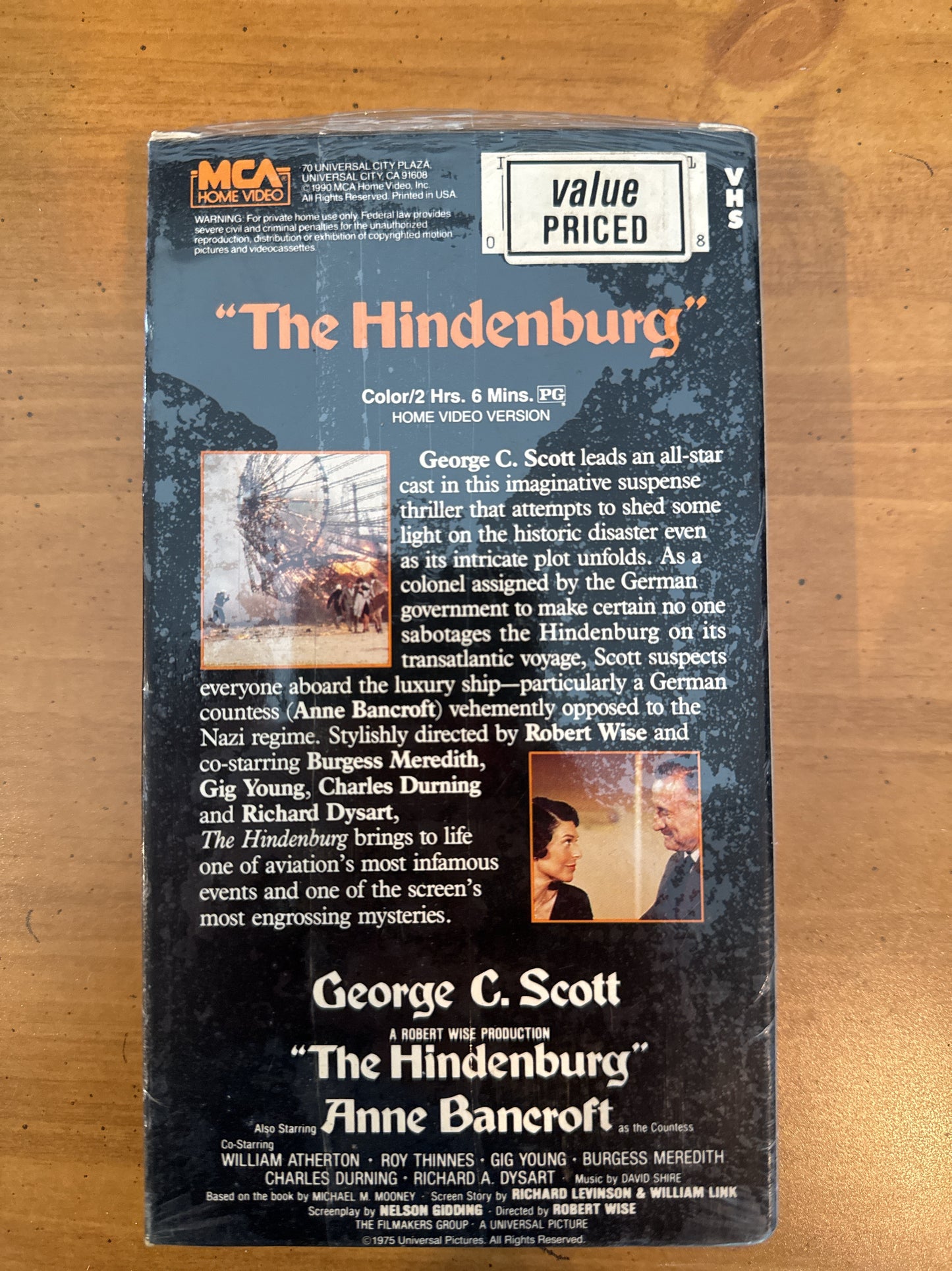 The Hindenburg George C. Scott Anne Bancroft VHS New Sealed in Plastic