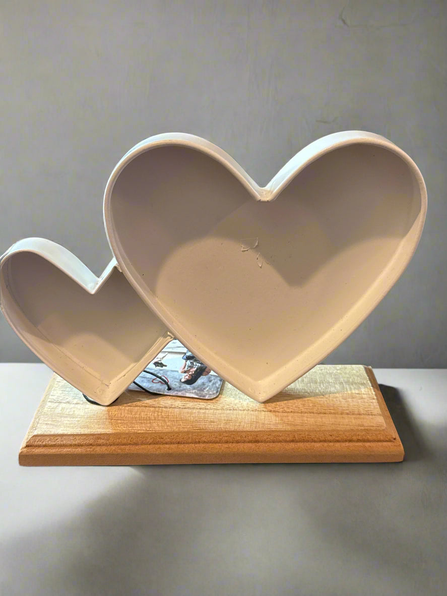Rae Dunn "Best Mom Ever" 2 Loving Metal Hearts With Butterfly On Wood Base Gift 7.75" Wide