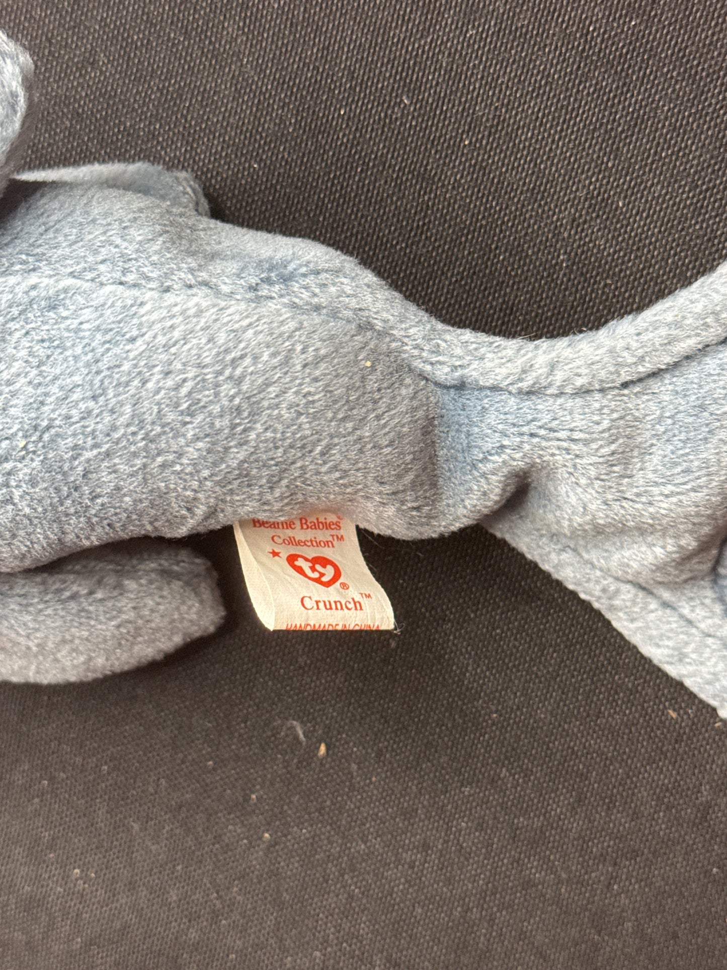 Ty Beanie Baby CRUNCH the Shark PVC Style Beads 4130 No Heart Tag