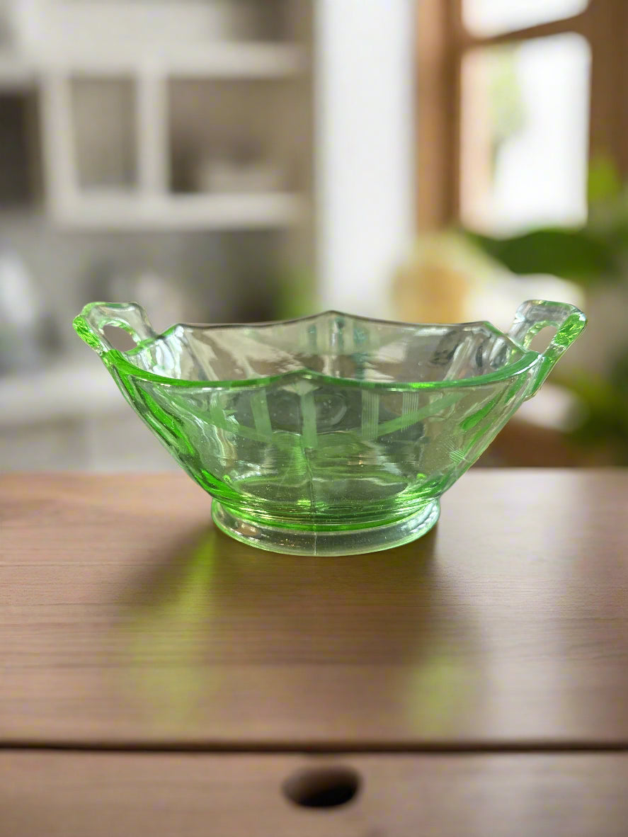 Vintage Art Deco Green Uranium Depression Glass 6.75" Serving Bowl With Handles/Glows