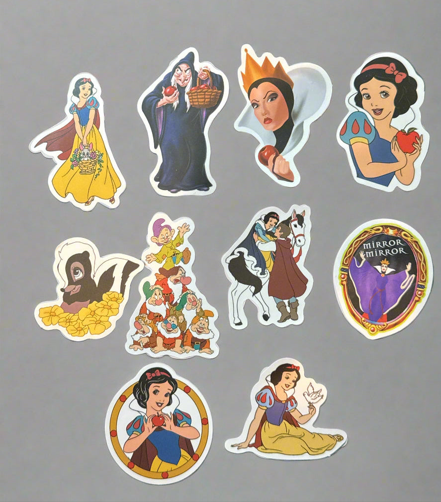 Snow White & Seven Dwarfs Stickers (10) Perfect Condition Approx. 2-3" In Size