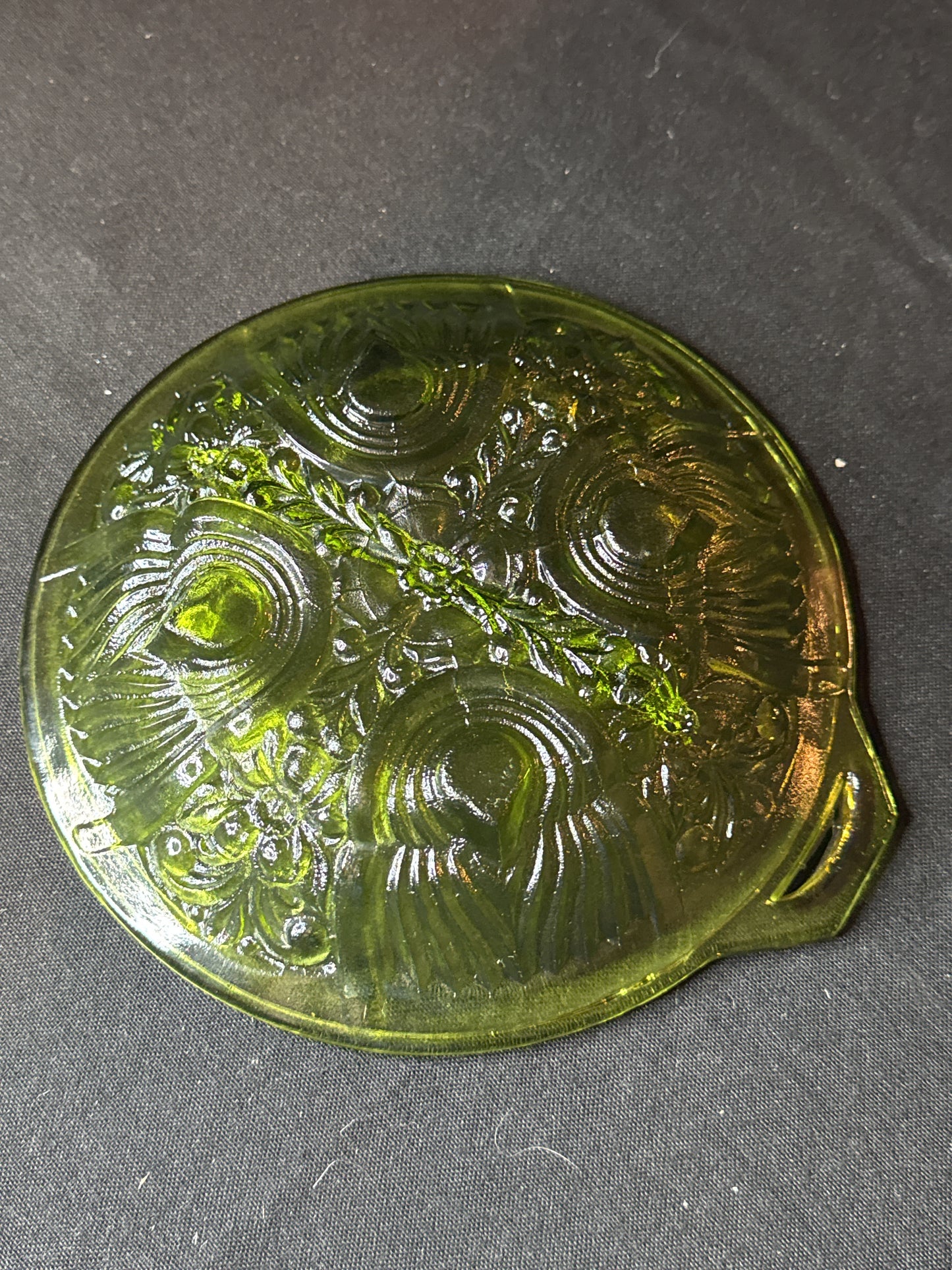 Vintage Indiana Glass Avocado Green Divided Relish Candy Dish 7.5" Wide